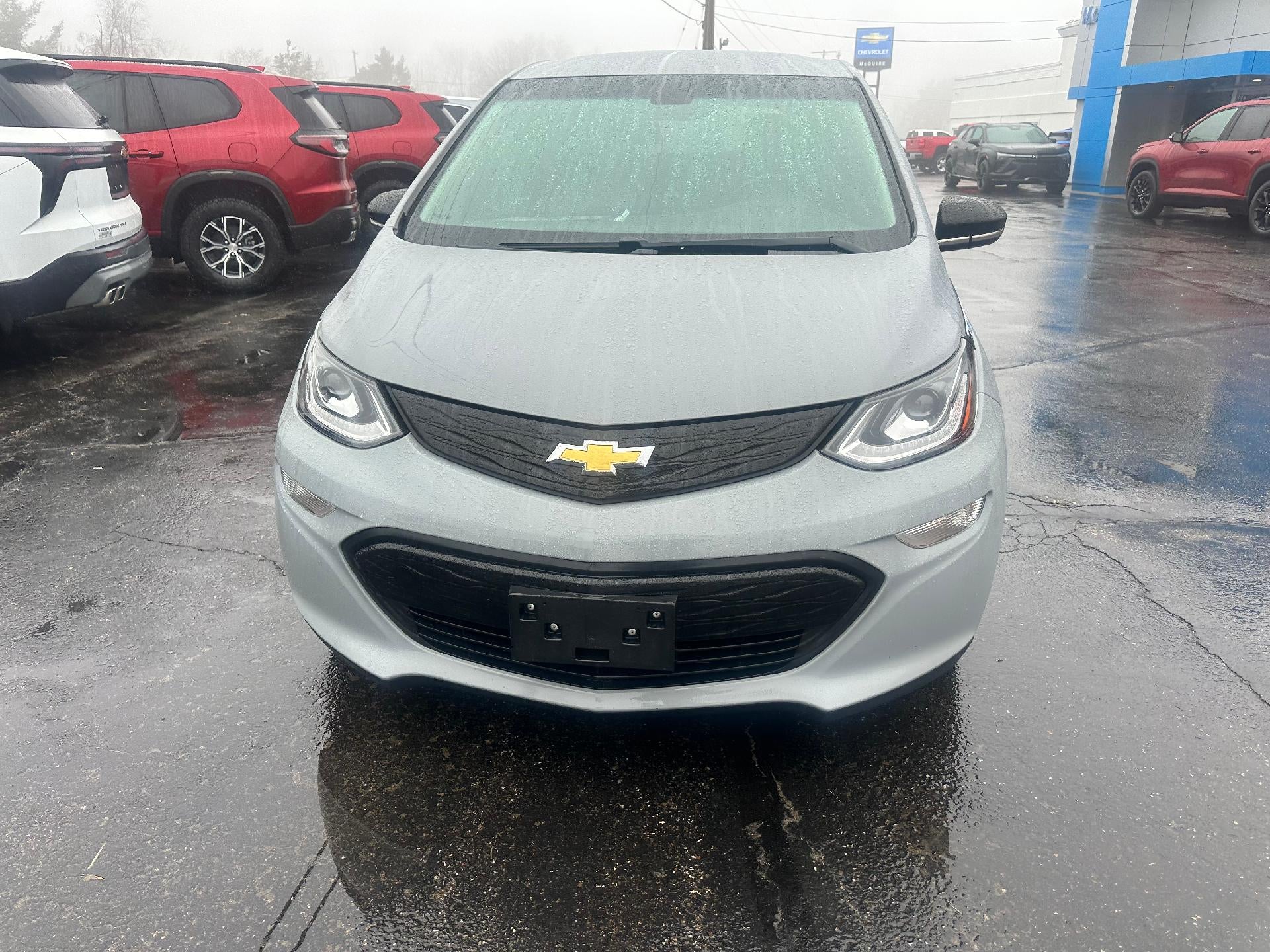 Used 2020 Chevrolet Bolt EV LT with VIN 1G1FY6S0XL4109557 for sale in Clare, MI