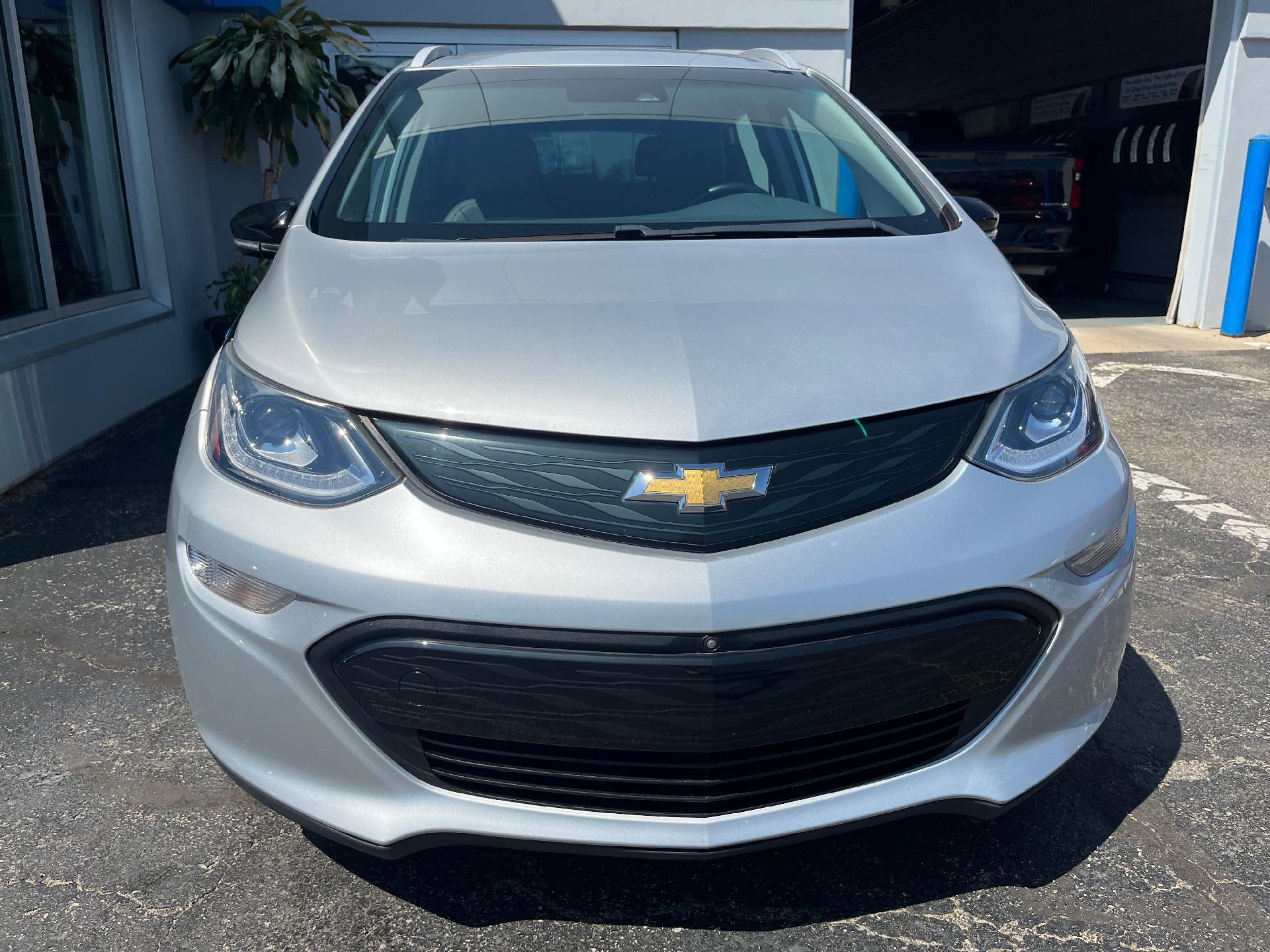 Used 2019 Chevrolet Bolt EV Premier with VIN 1G1FZ6S04K4116676 for sale in Clare, MI