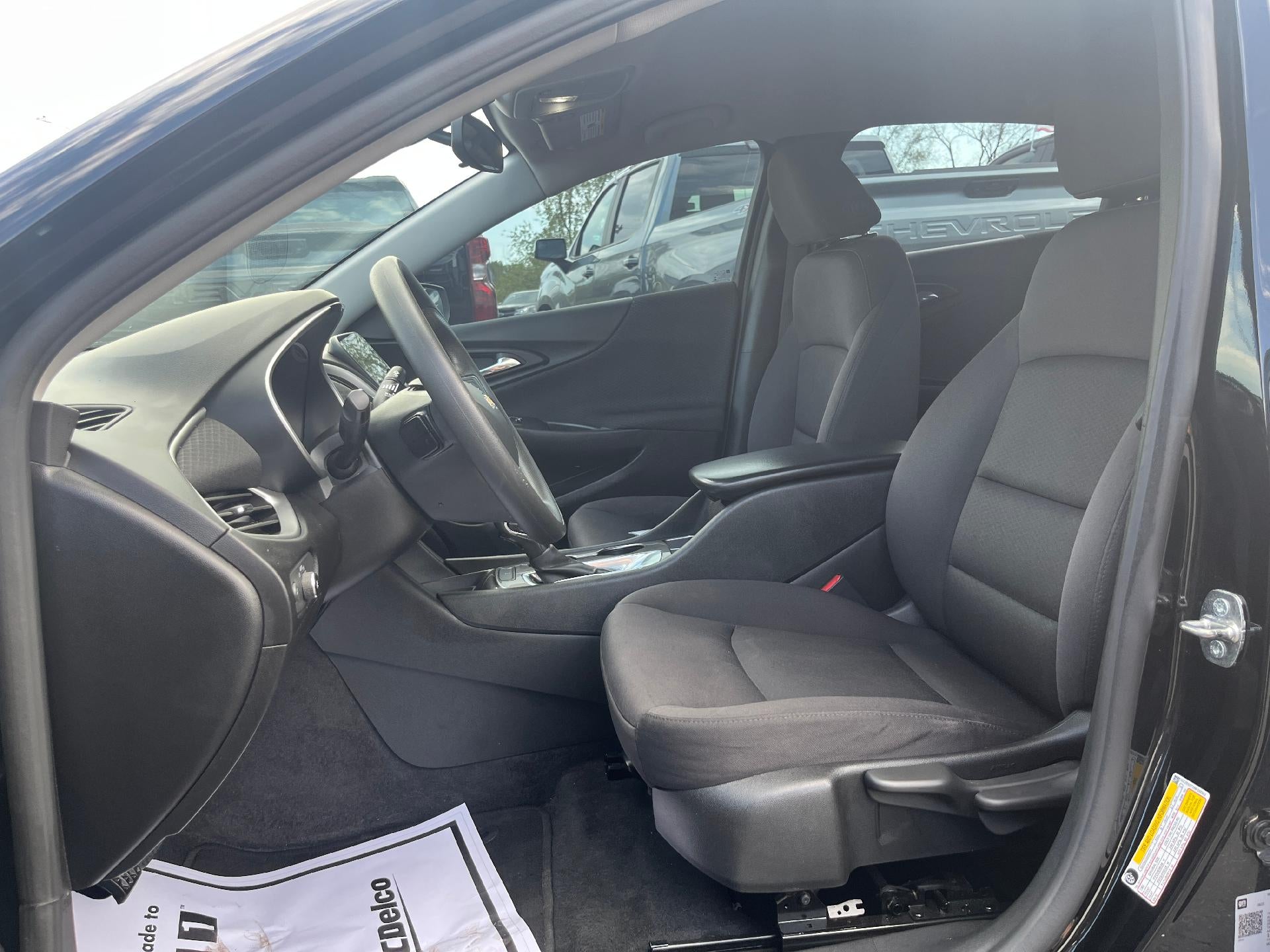 2022 Chevrolet Malibu LS