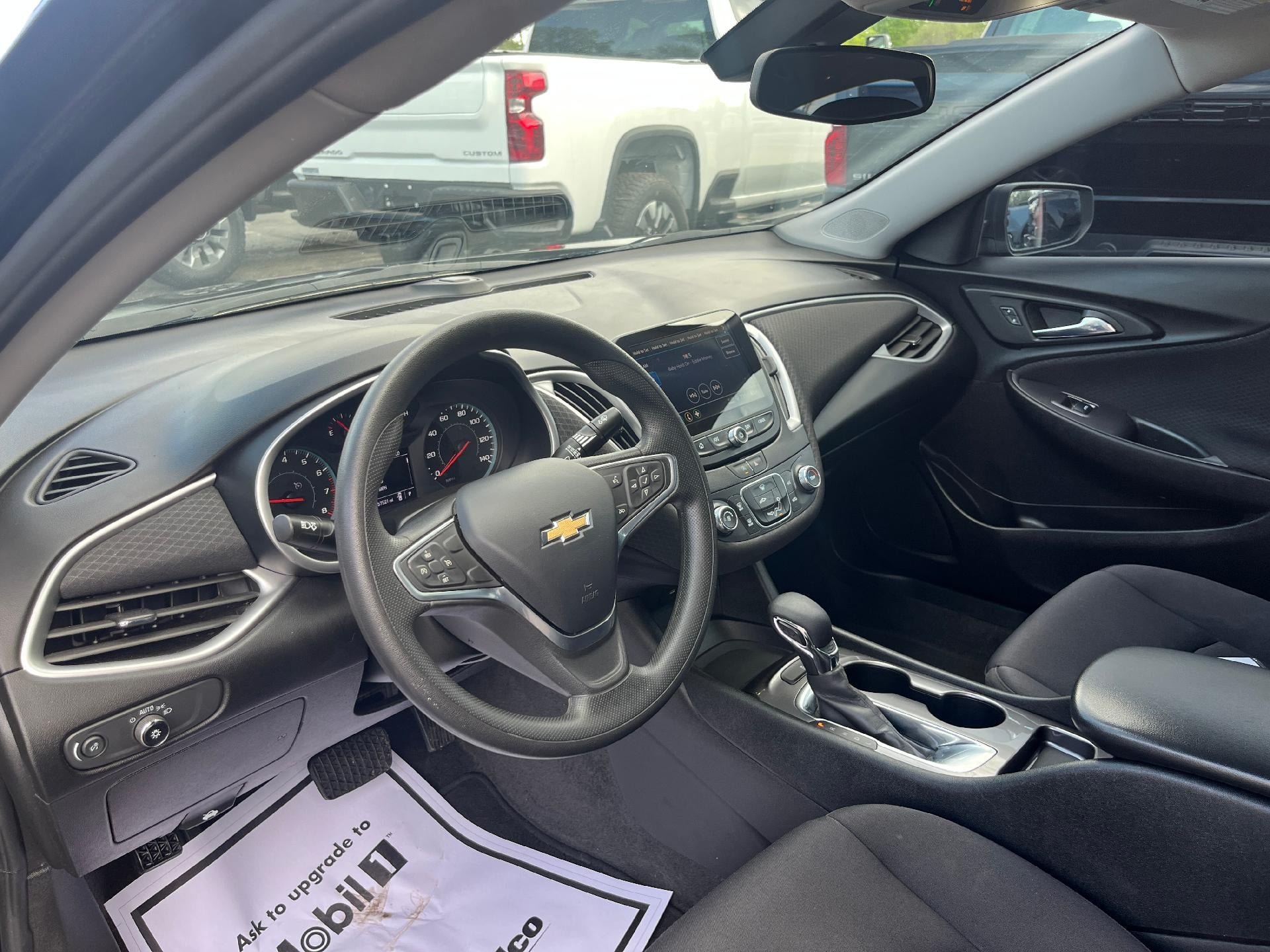 2022 Chevrolet Malibu LS