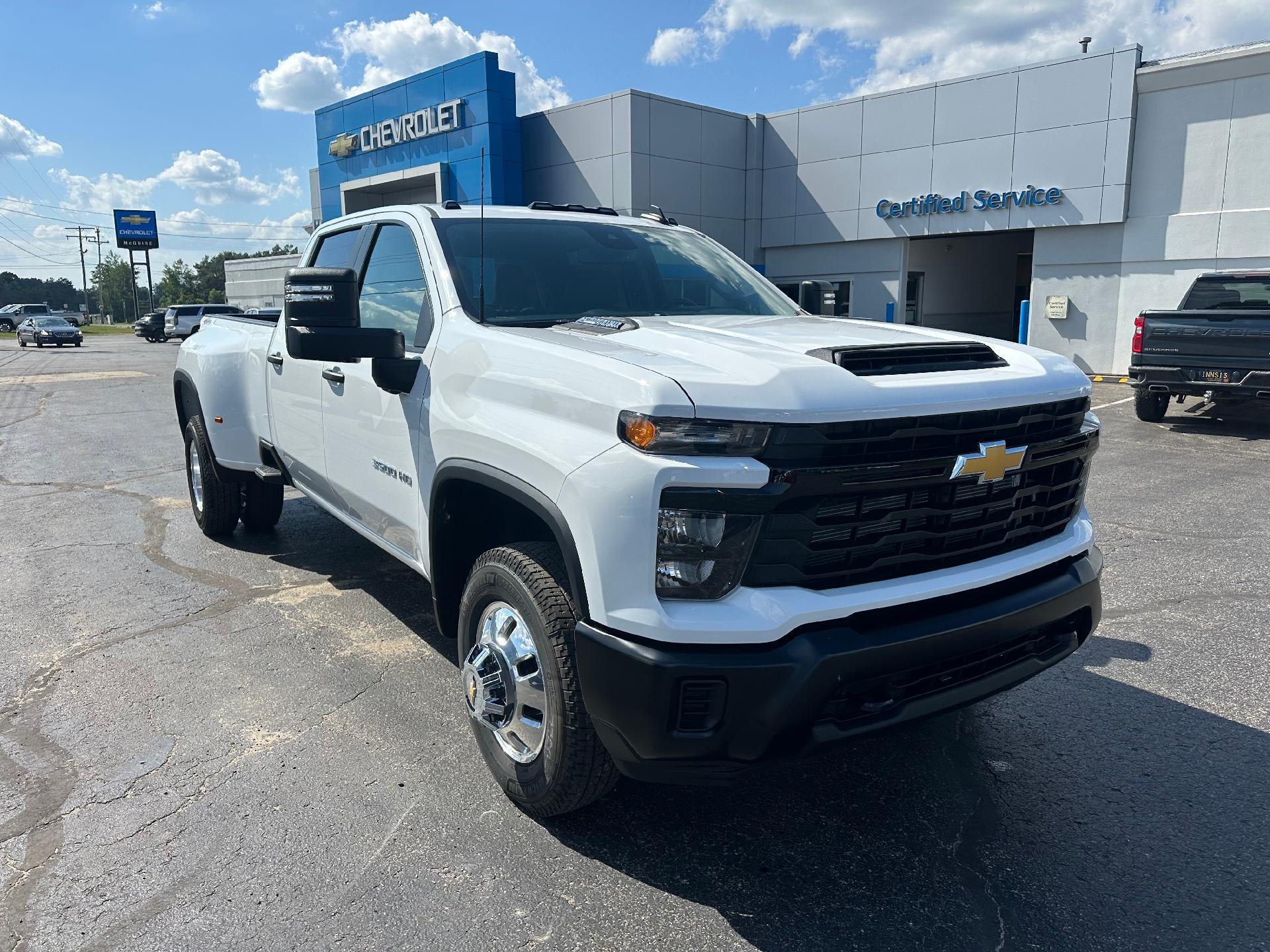 2026 Chevrolet Silverado 3500 HD WT DRW
