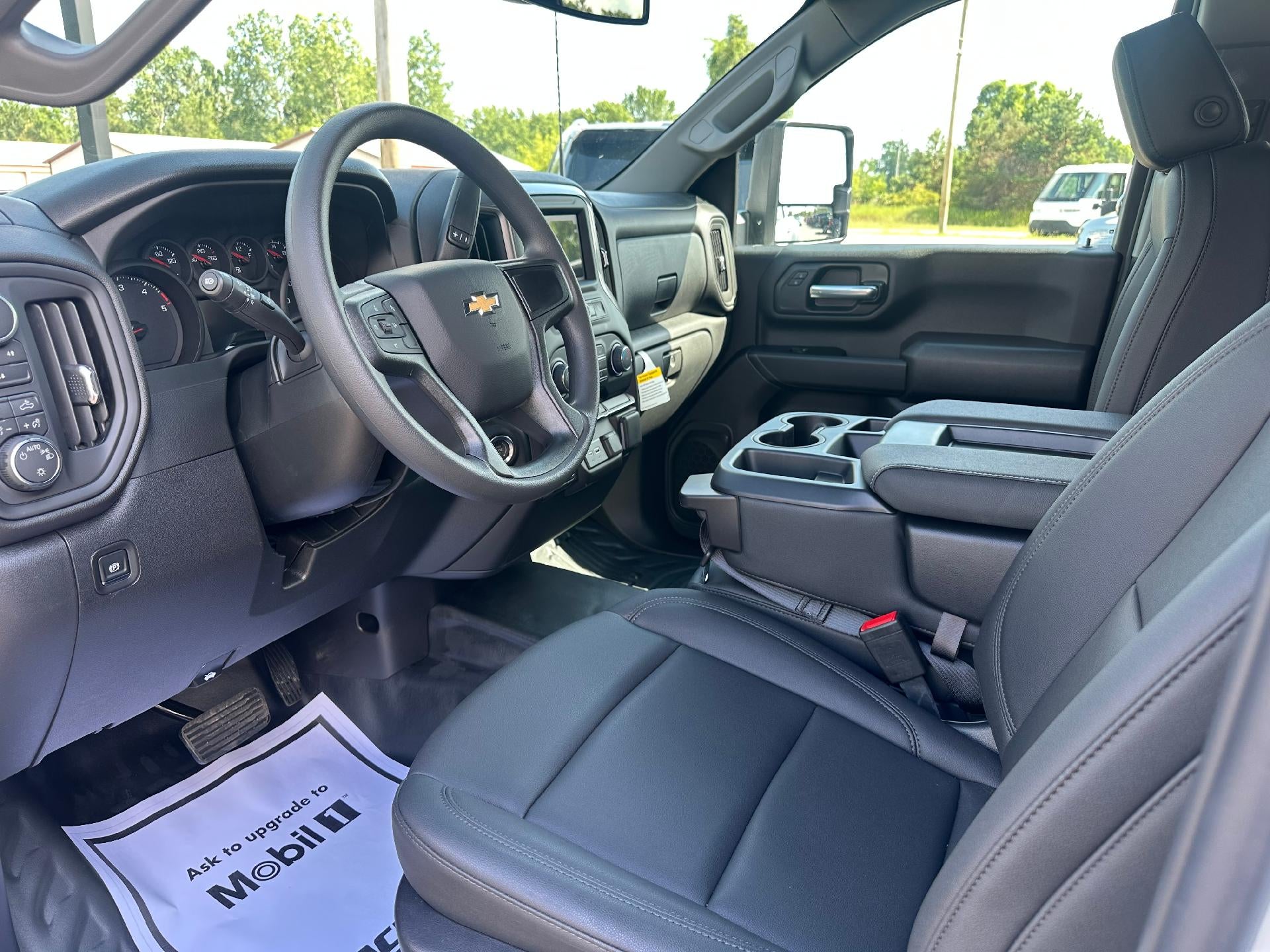 2026 Chevrolet Silverado 3500 HD WT DRW