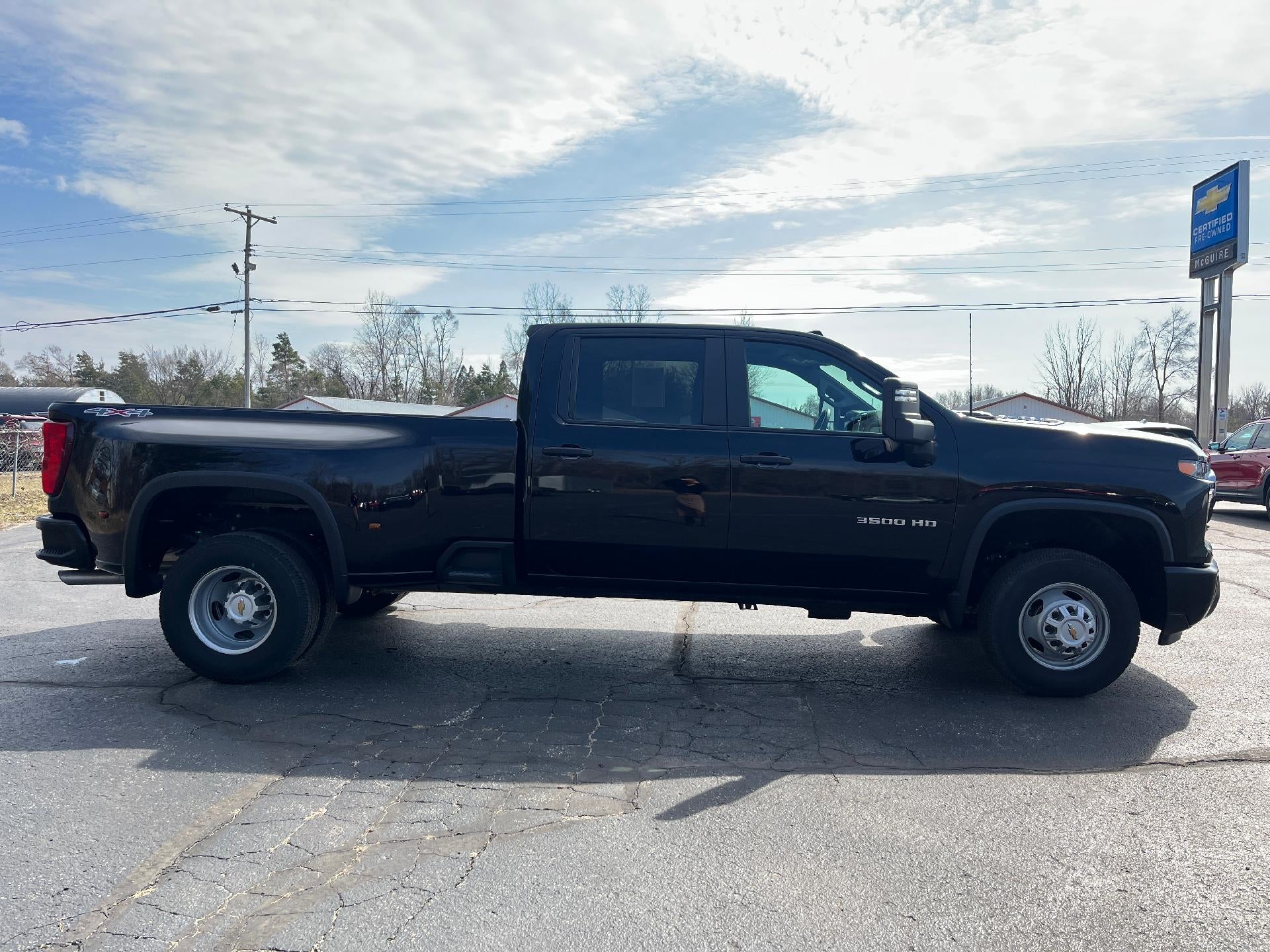2024 Chevrolet Silverado 3500 HD WT DRW