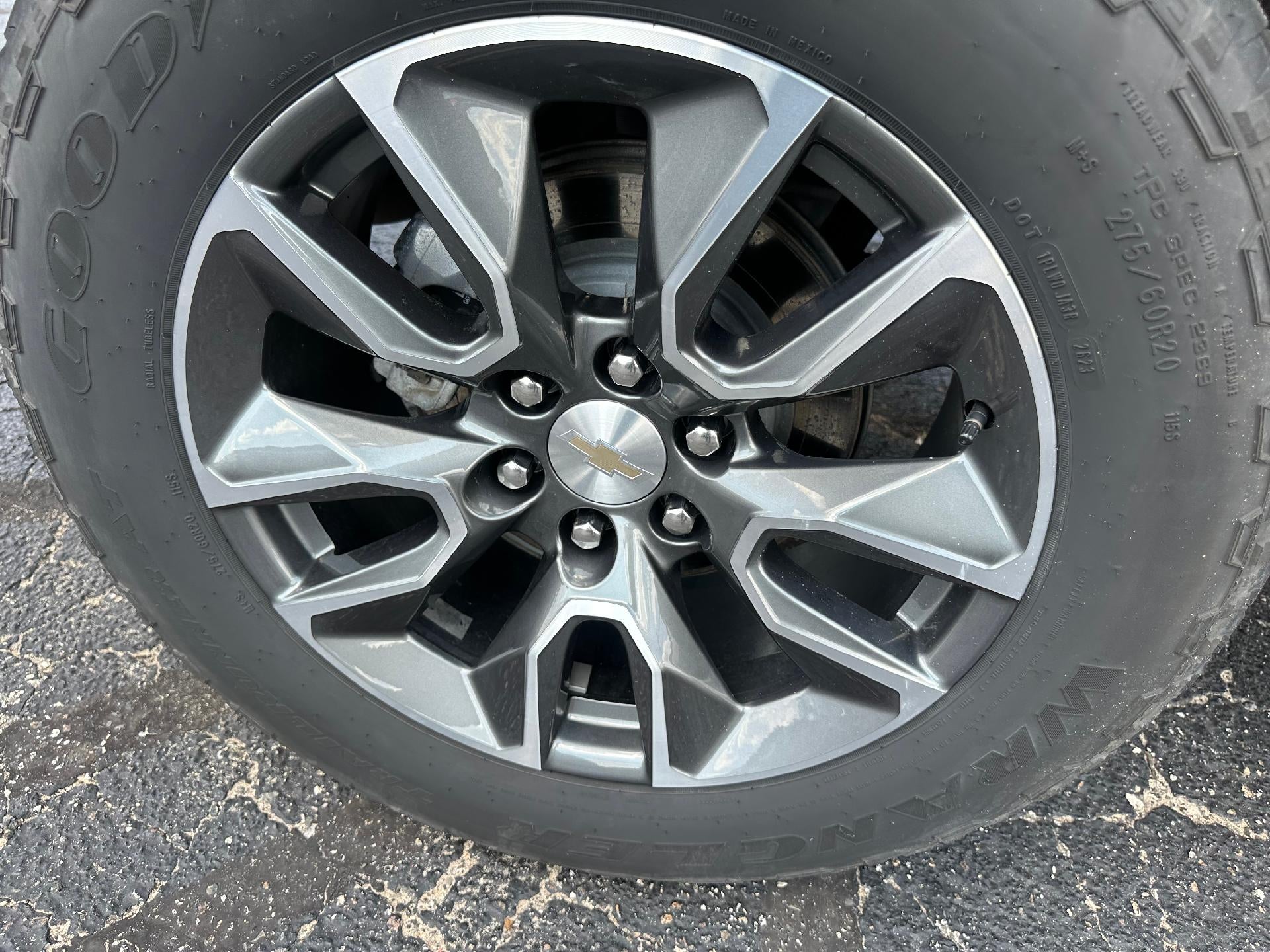 2024 Chevrolet Silverado 1500 LT (2FL)