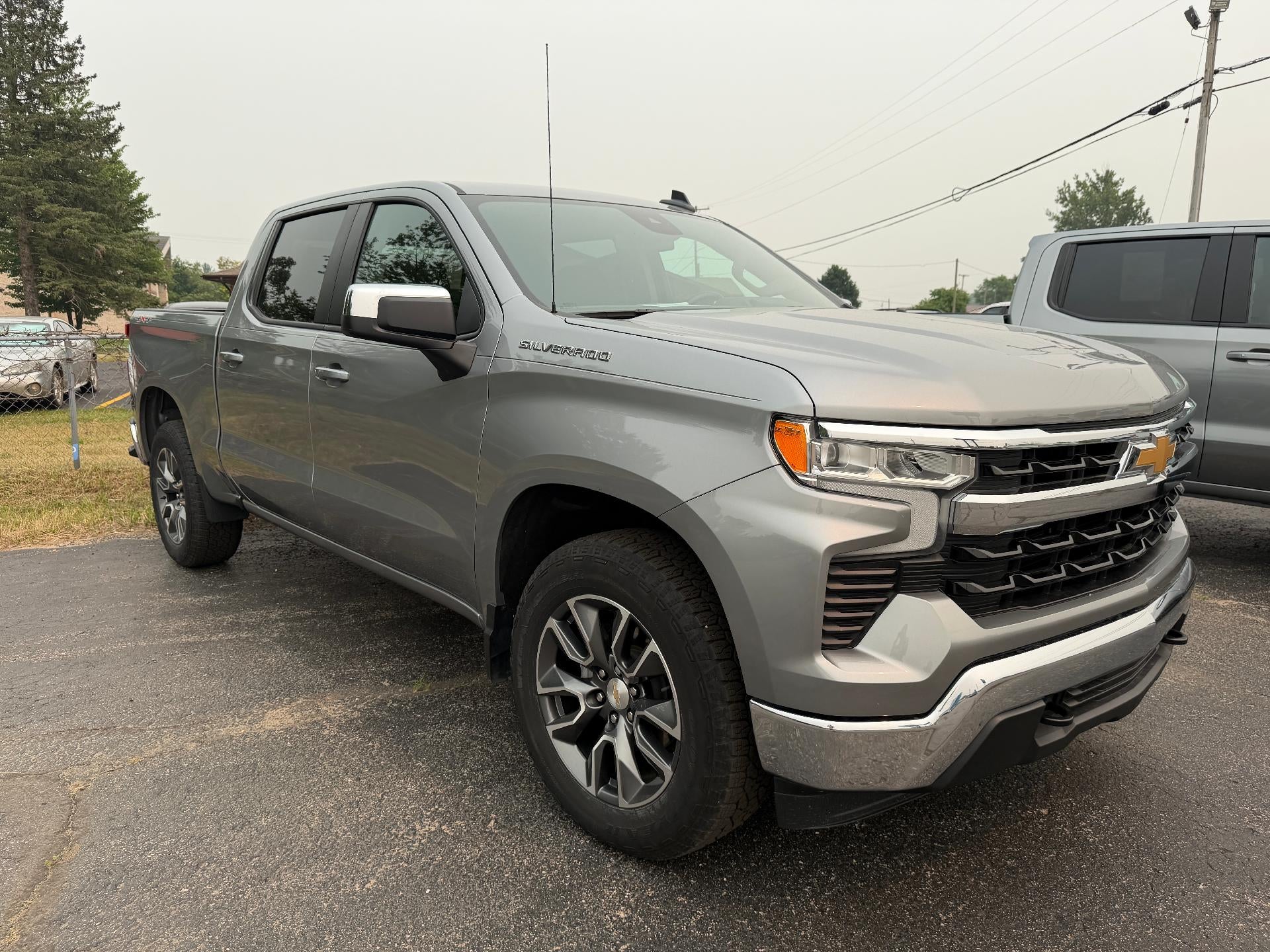 2024 Chevrolet Silverado 1500 LT (2FL)