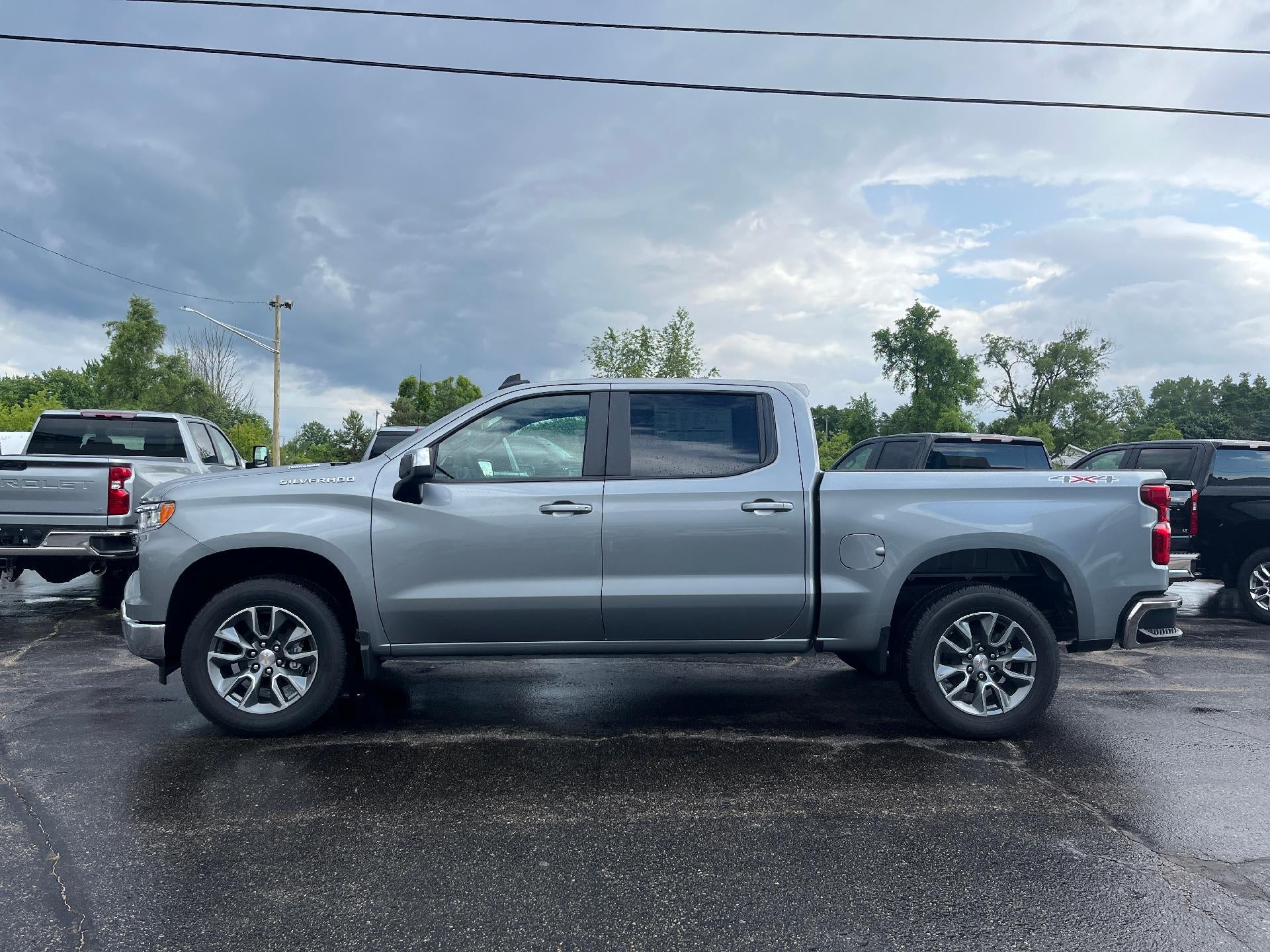 2026 Chevrolet Silverado 1500 LT (2FL)