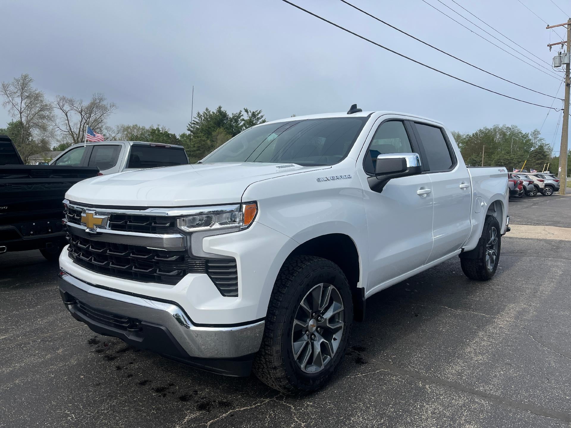 2026 Chevrolet Silverado 1500 LT (2FL)