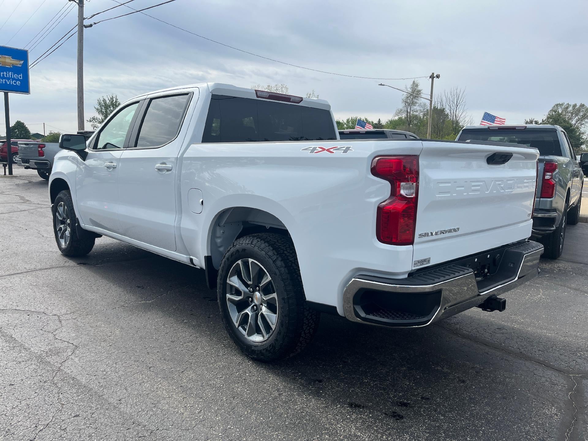 2026 Chevrolet Silverado 1500 LT (2FL)