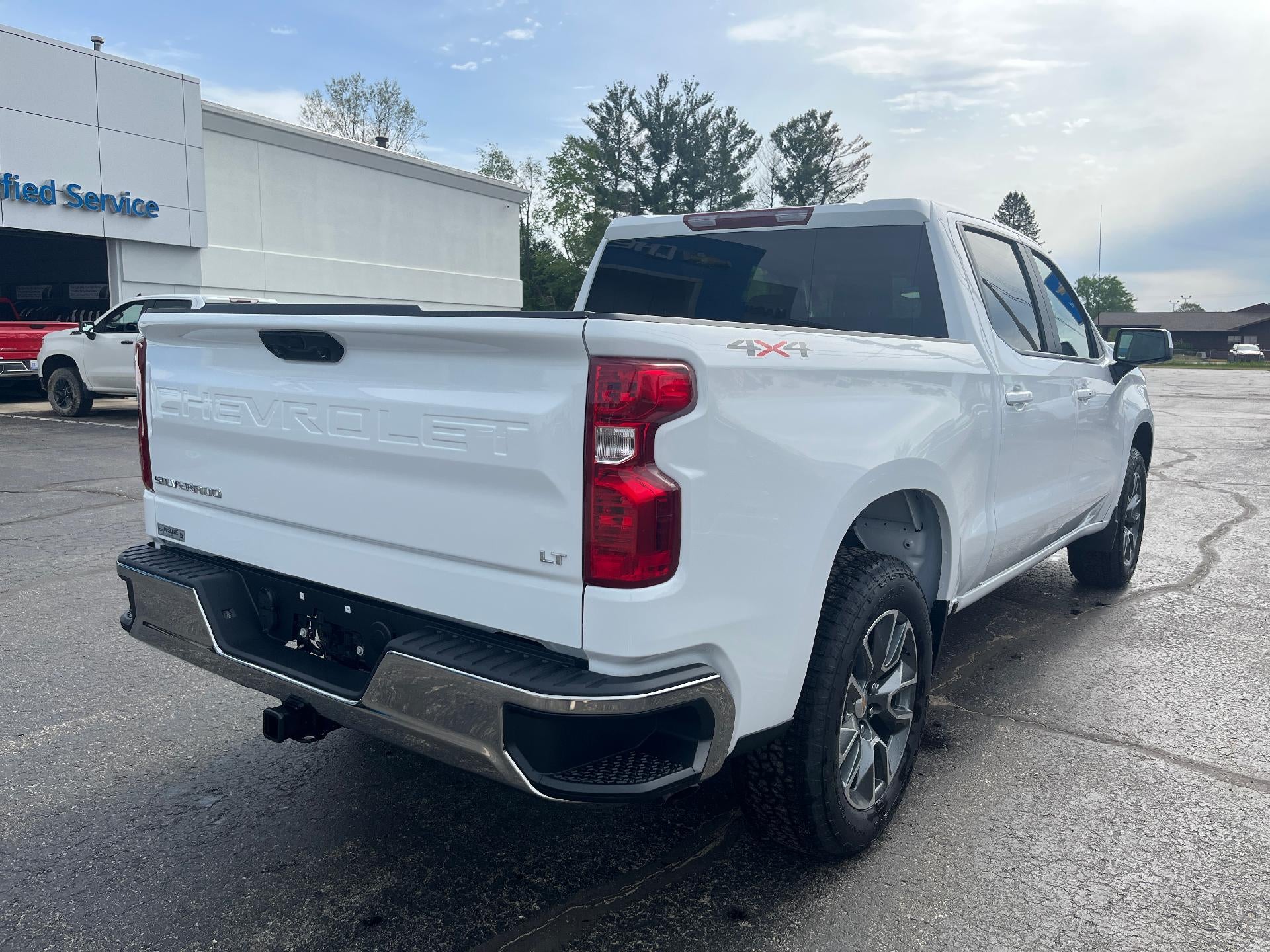 2026 Chevrolet Silverado 1500 LT (2FL)