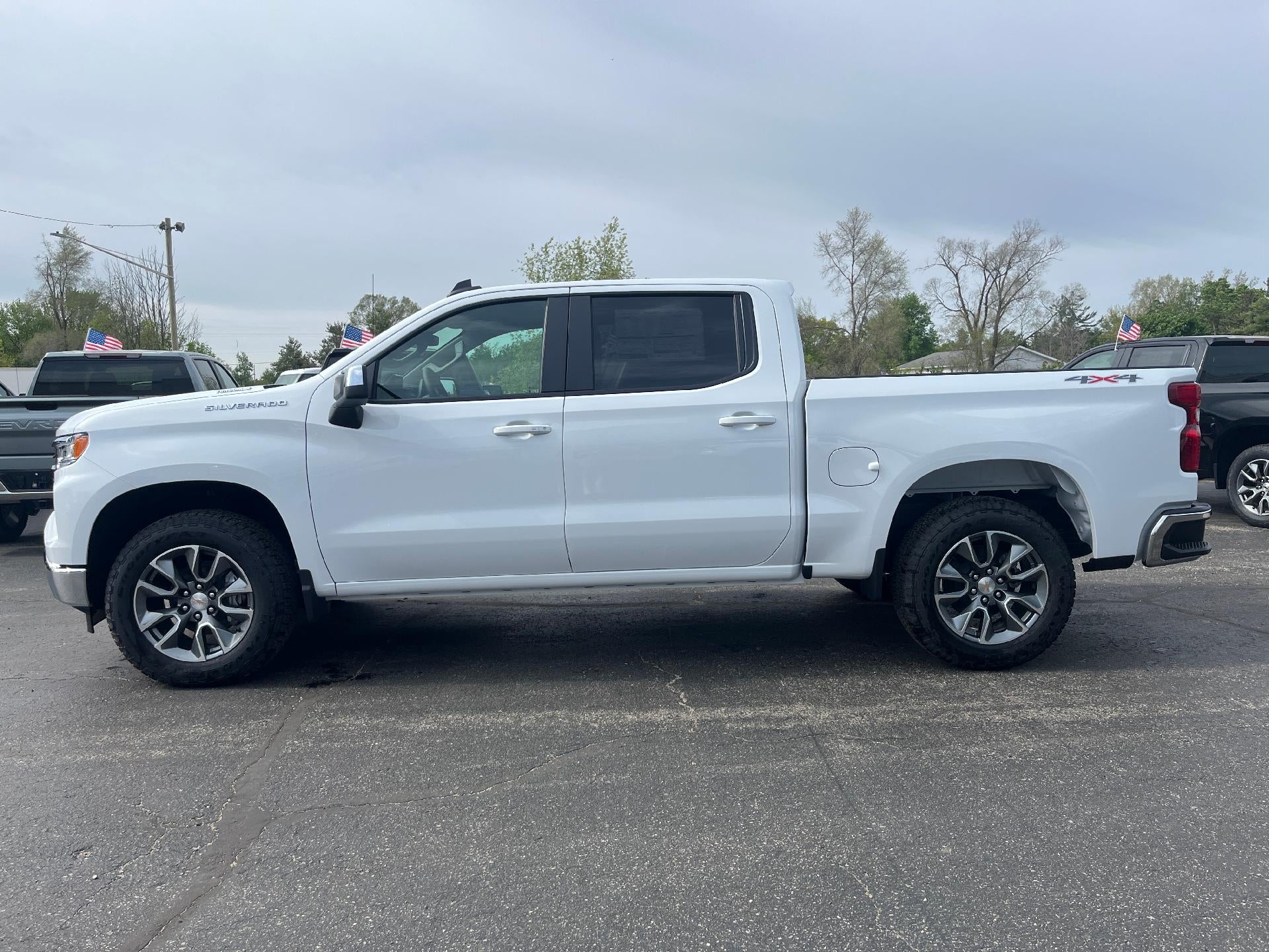 2026 Chevrolet Silverado 1500 LT (2FL)