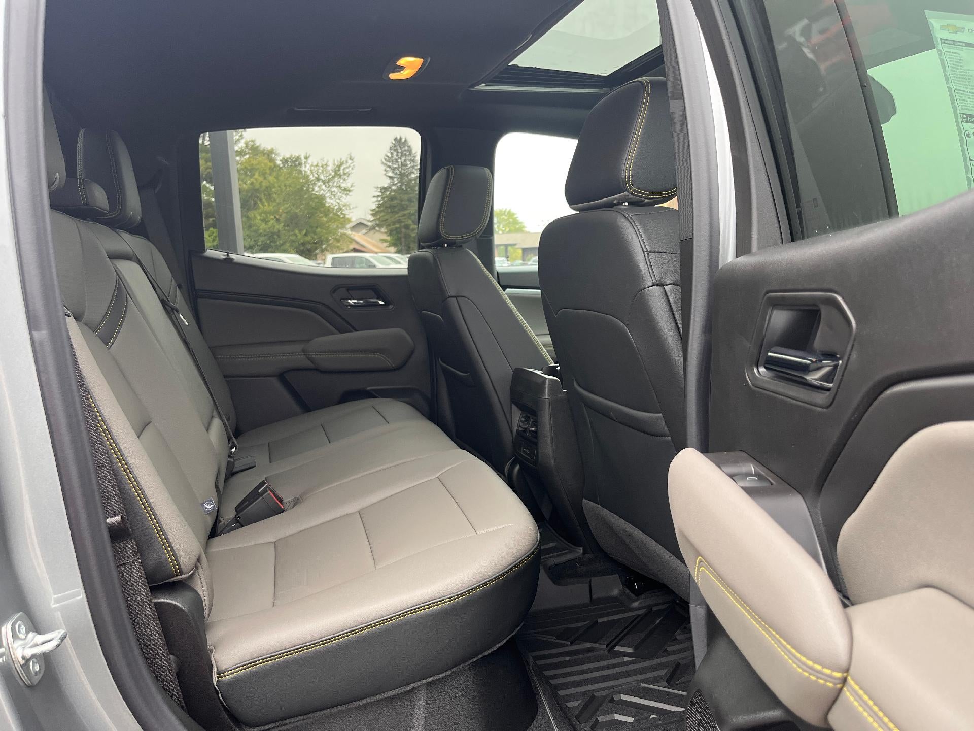 2025 Chevrolet Colorado ZR2