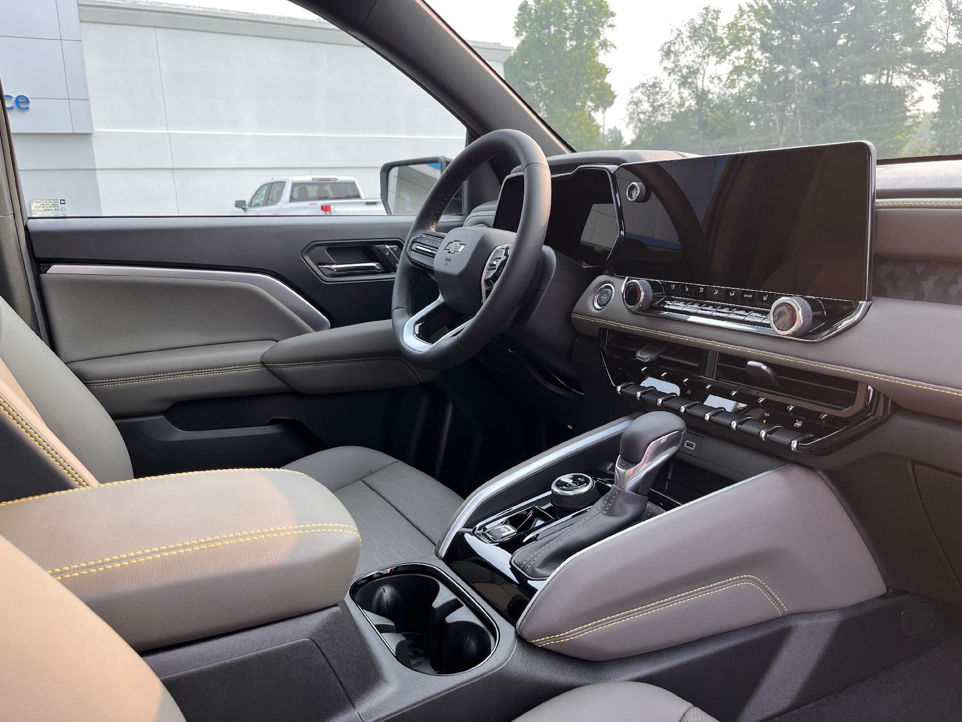 2025 Chevrolet Colorado ZR2