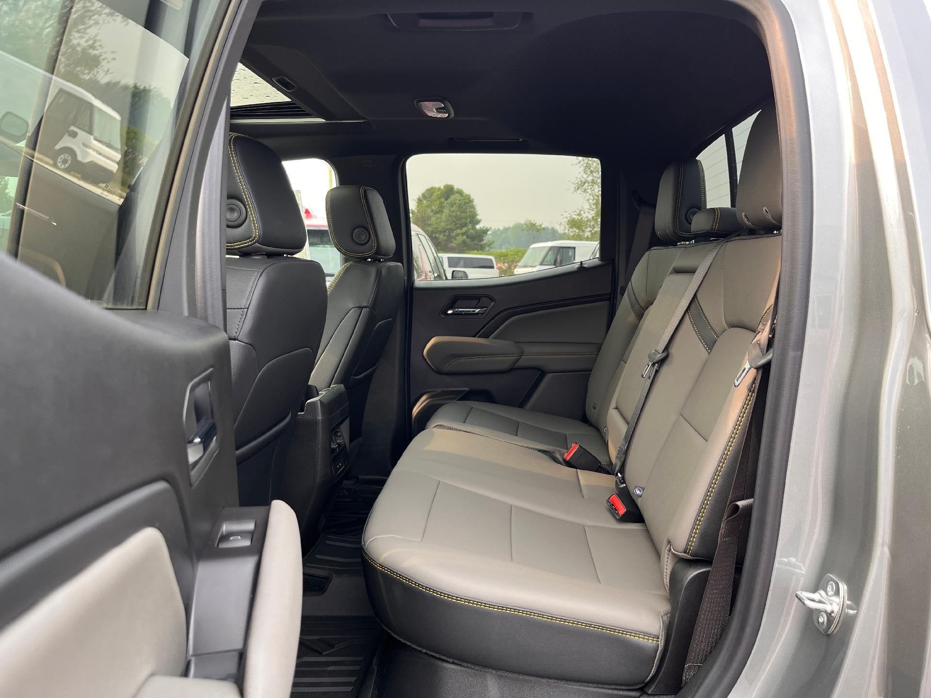 2025 Chevrolet Colorado ZR2