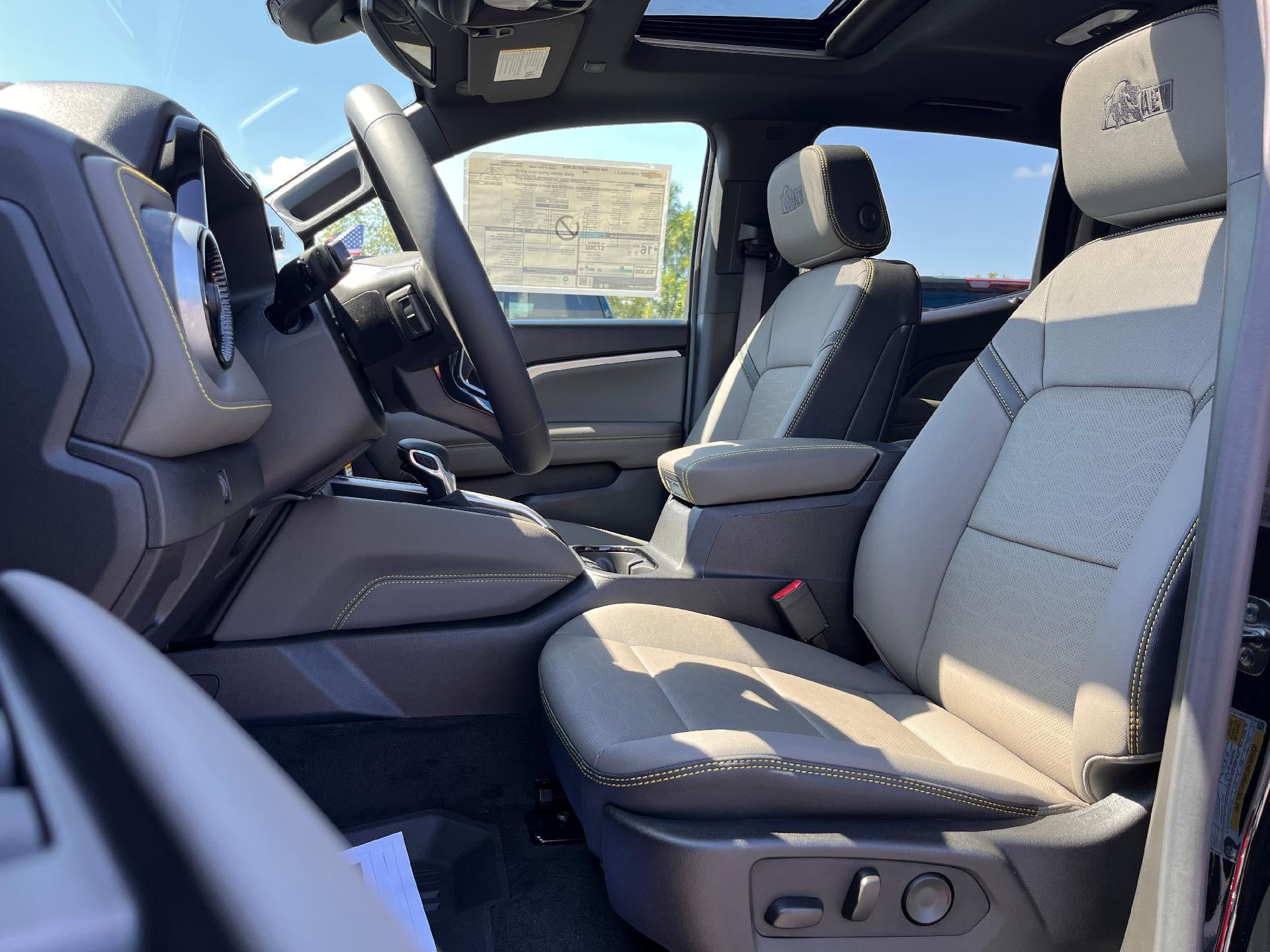 2025 Chevrolet Colorado ZR2