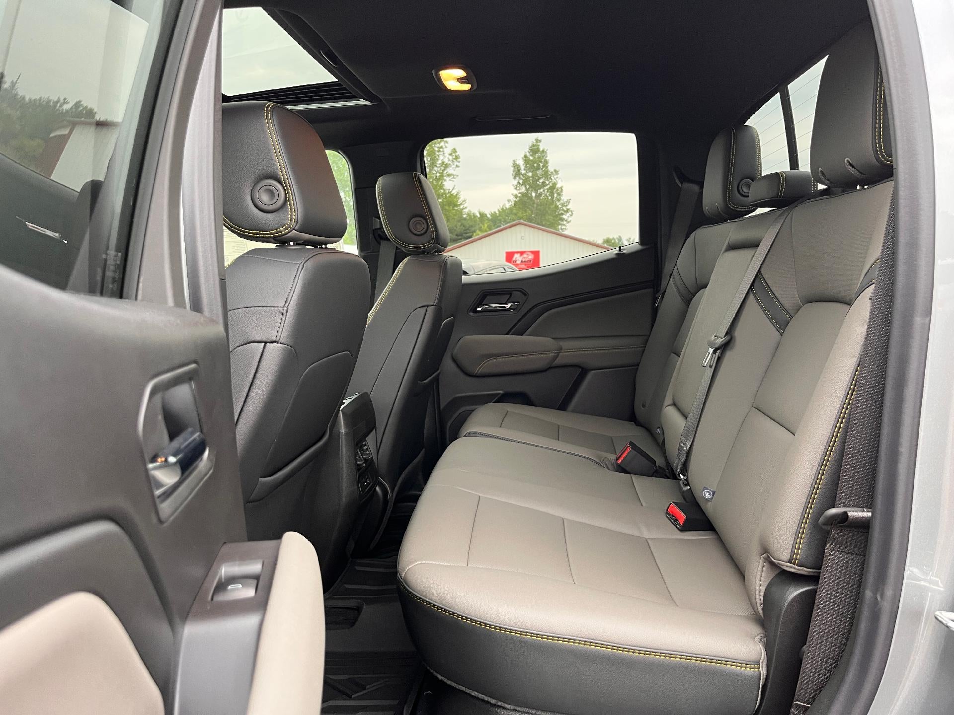 2025 Chevrolet Colorado ZR2