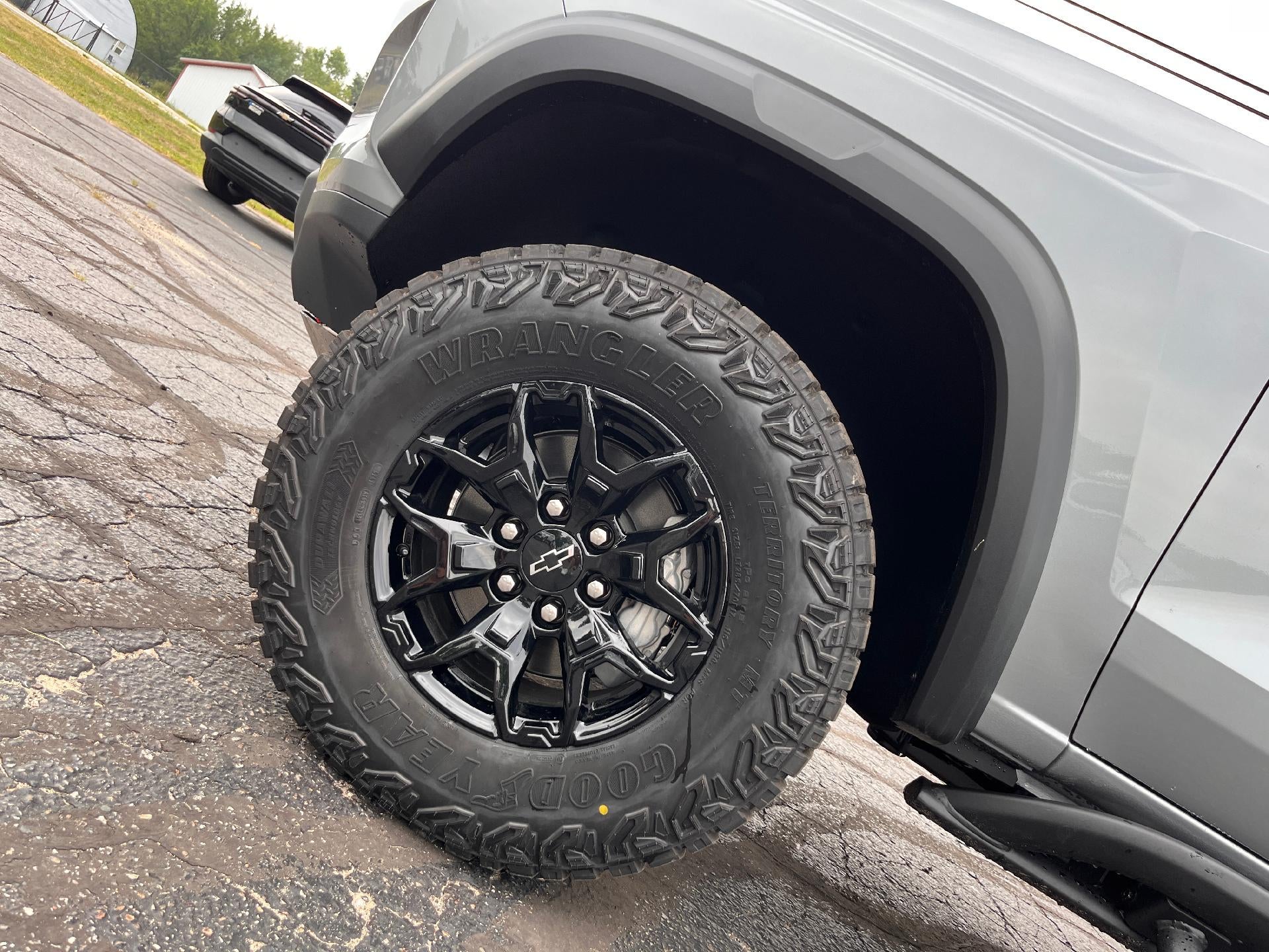 2025 Chevrolet Colorado ZR2