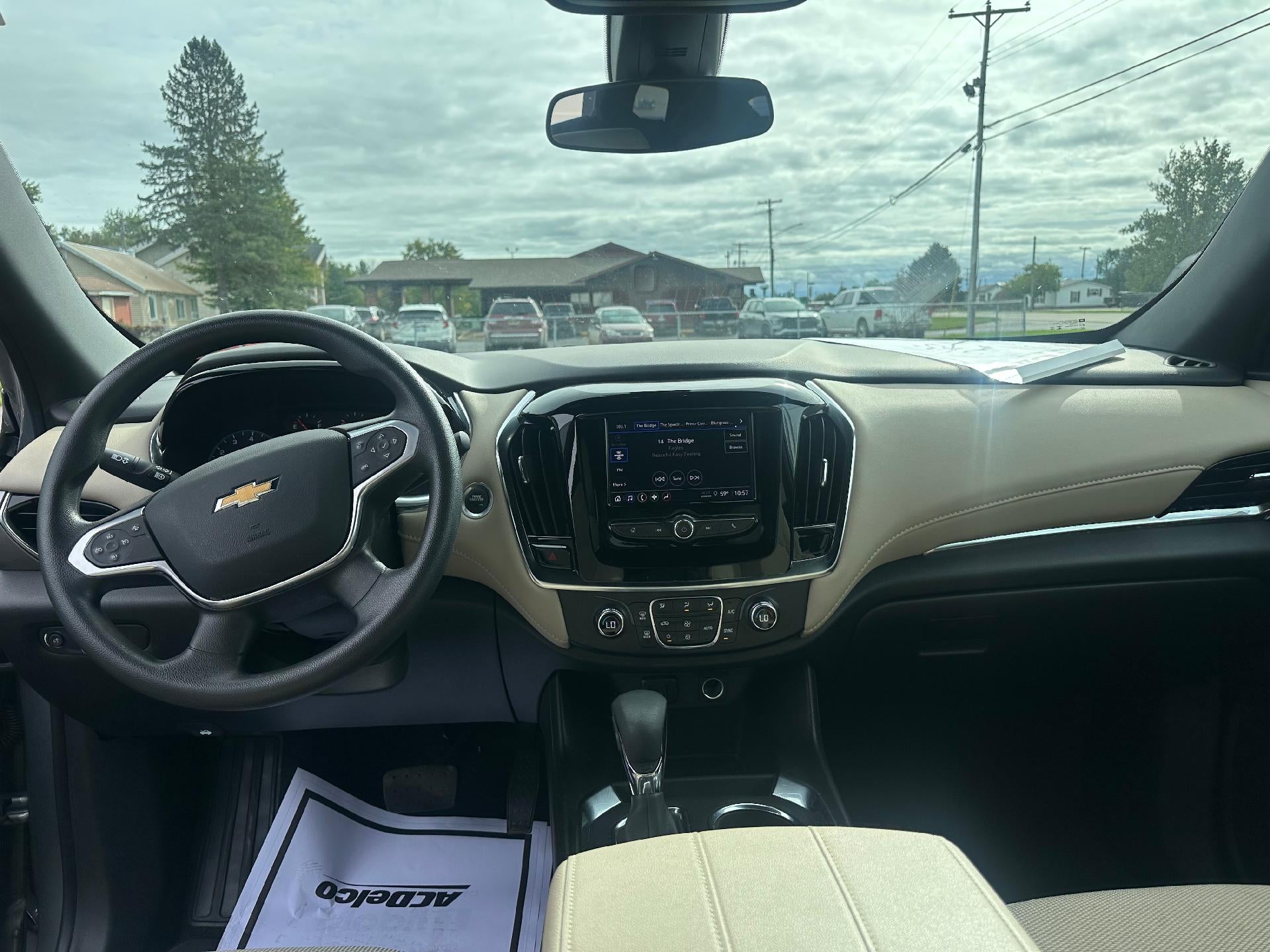 2023 Chevrolet Traverse LS