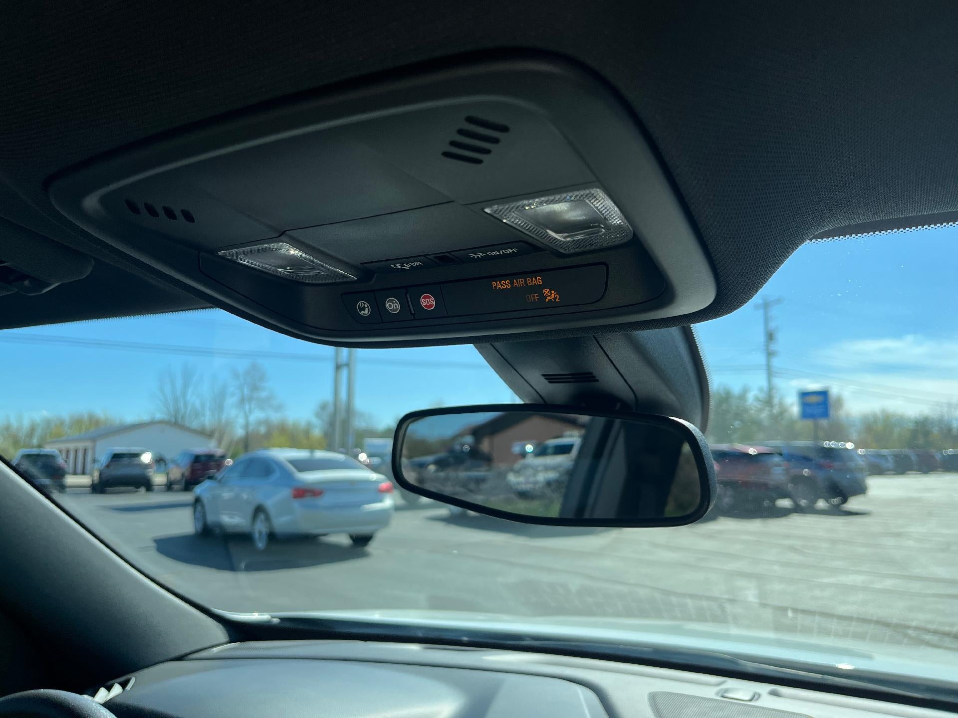 2022 Chevrolet Traverse LS