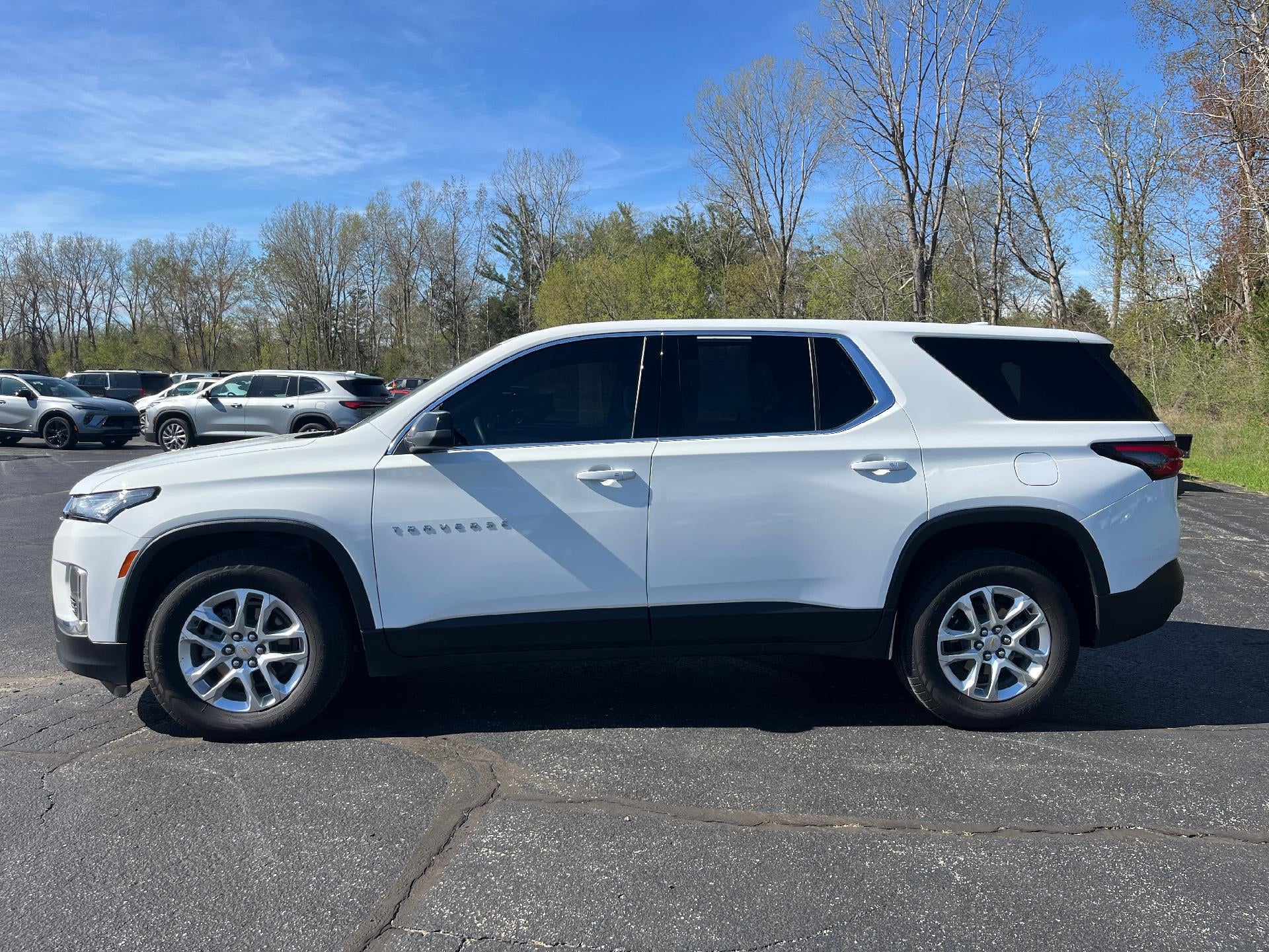2022 Chevrolet Traverse LS