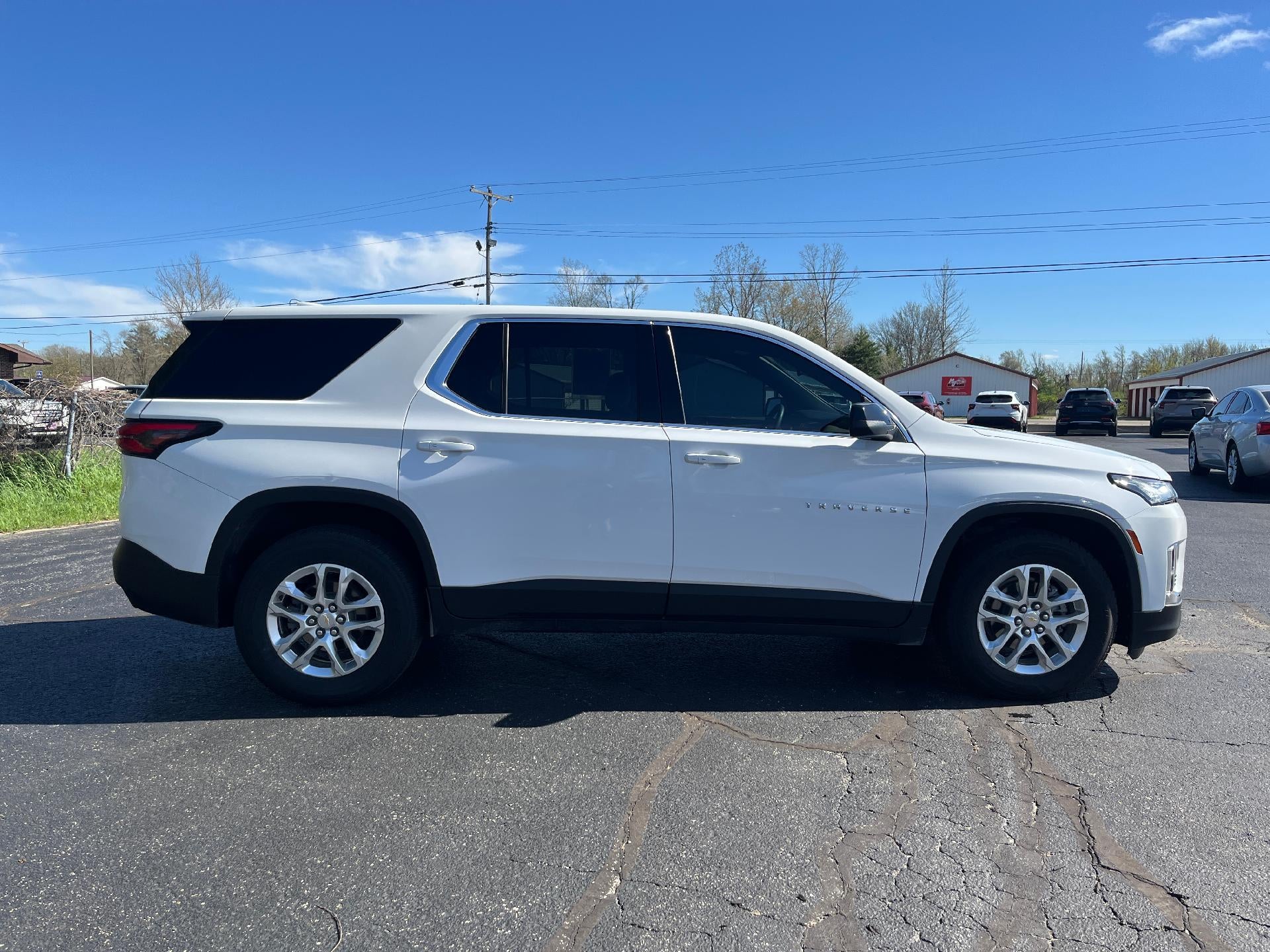 2022 Chevrolet Traverse LS