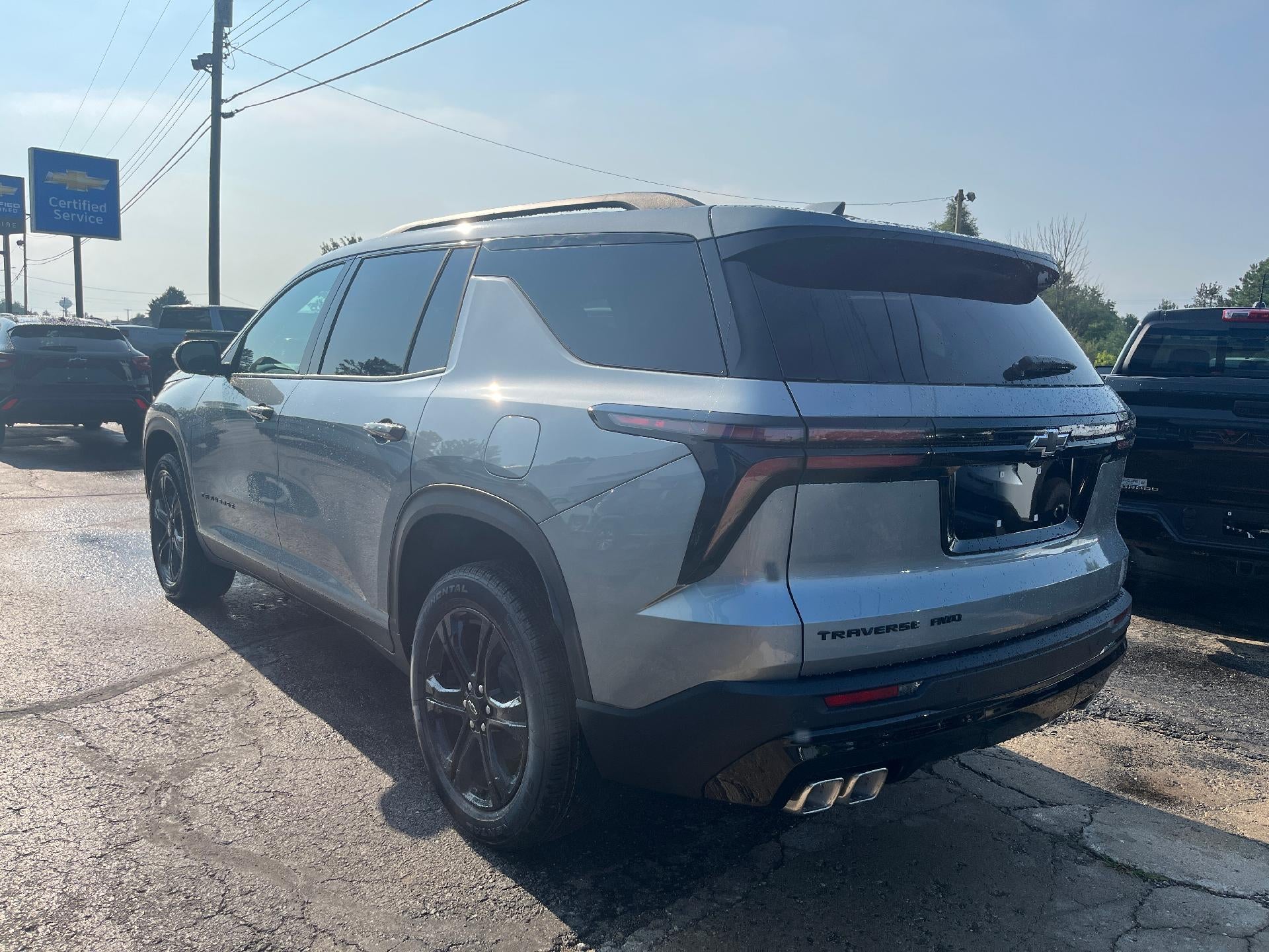 2027 Chevrolet Traverse LT