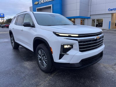 2025 Chevrolet Traverse LT
