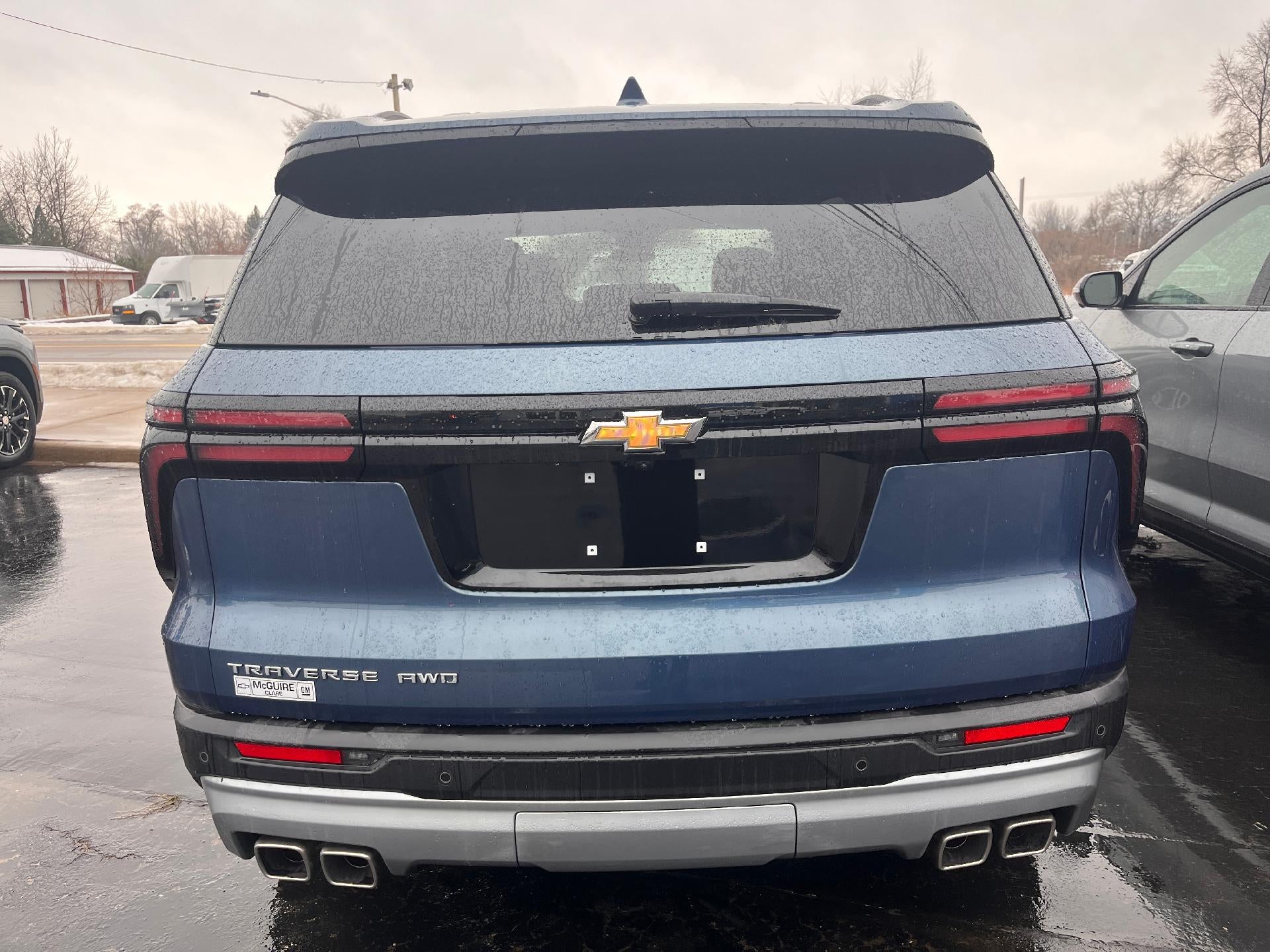2025 Chevrolet Traverse LT