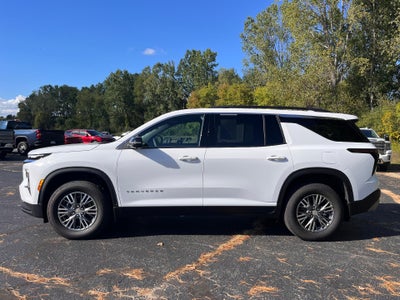2025 Chevrolet Traverse LT