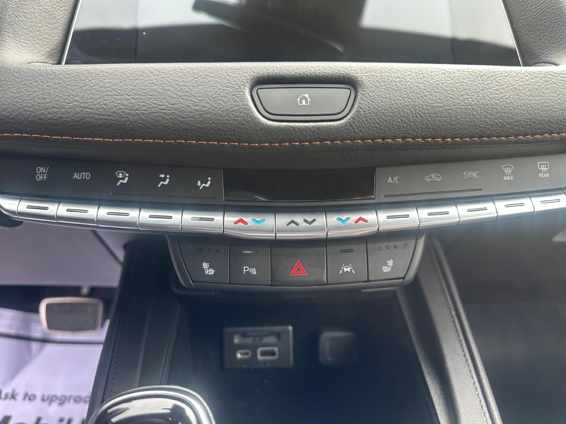 2023 Cadillac XT4 Sport