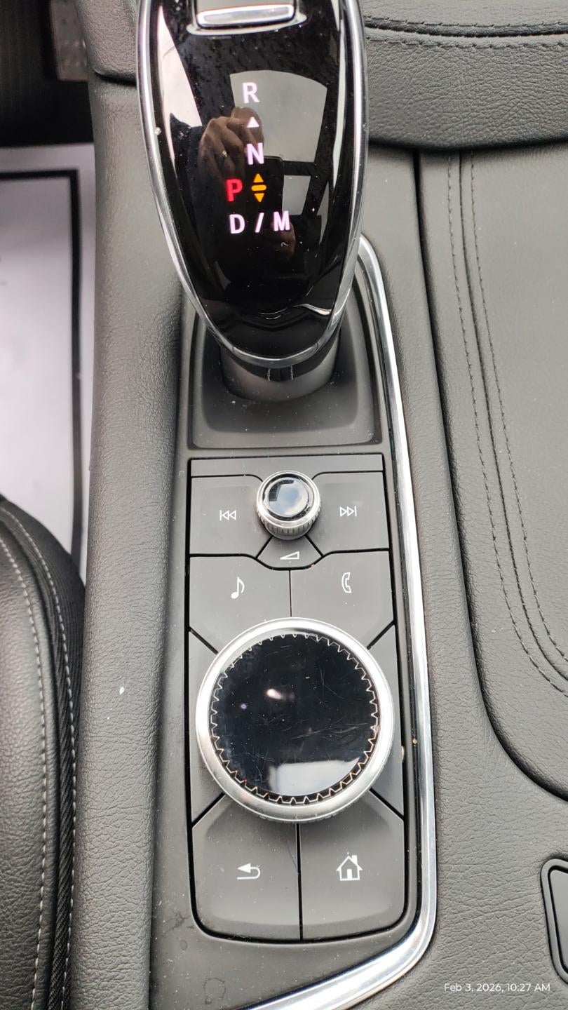 2024 Cadillac XT6 Luxury