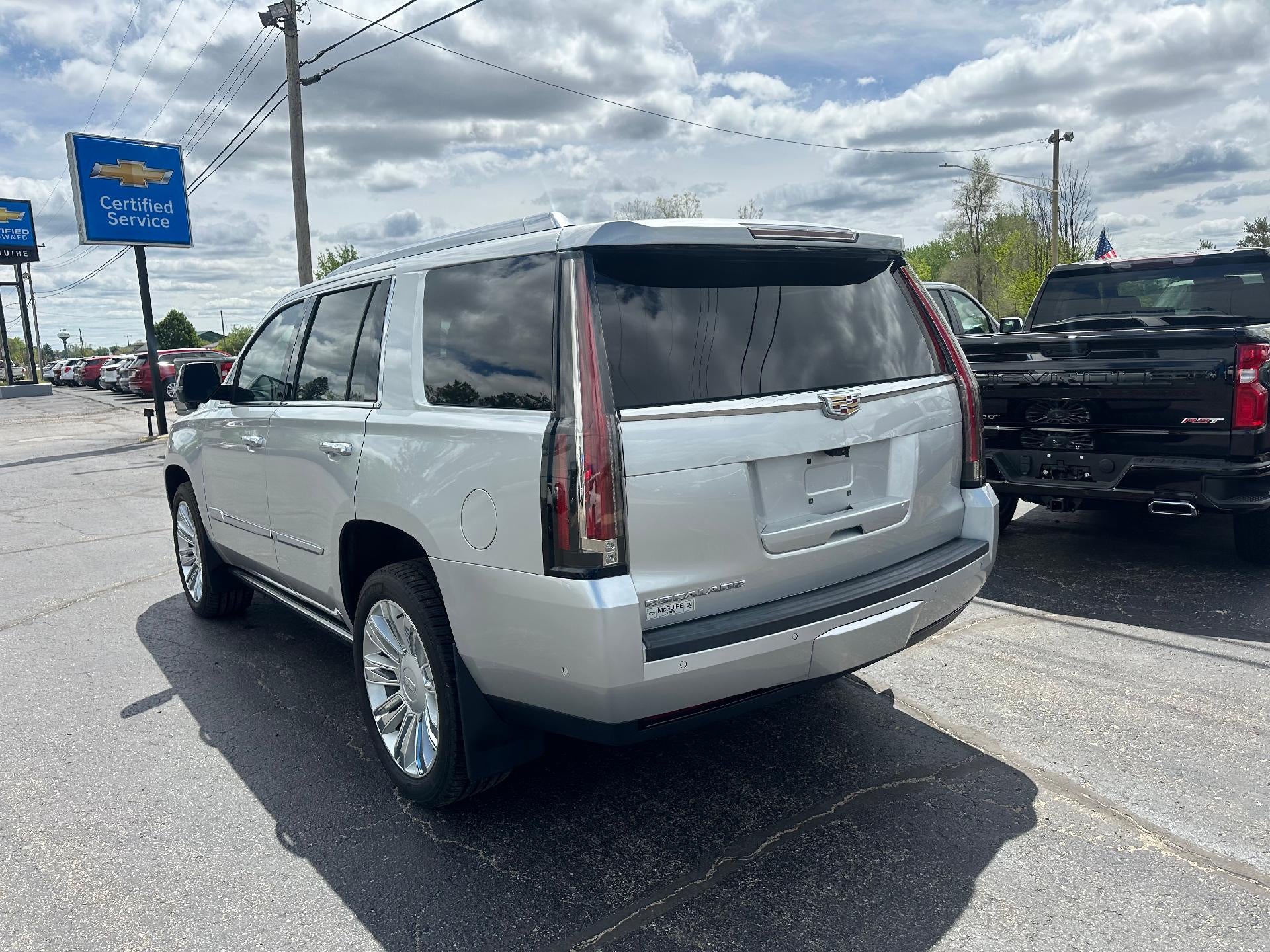 2017 Cadillac Escalade Platinum