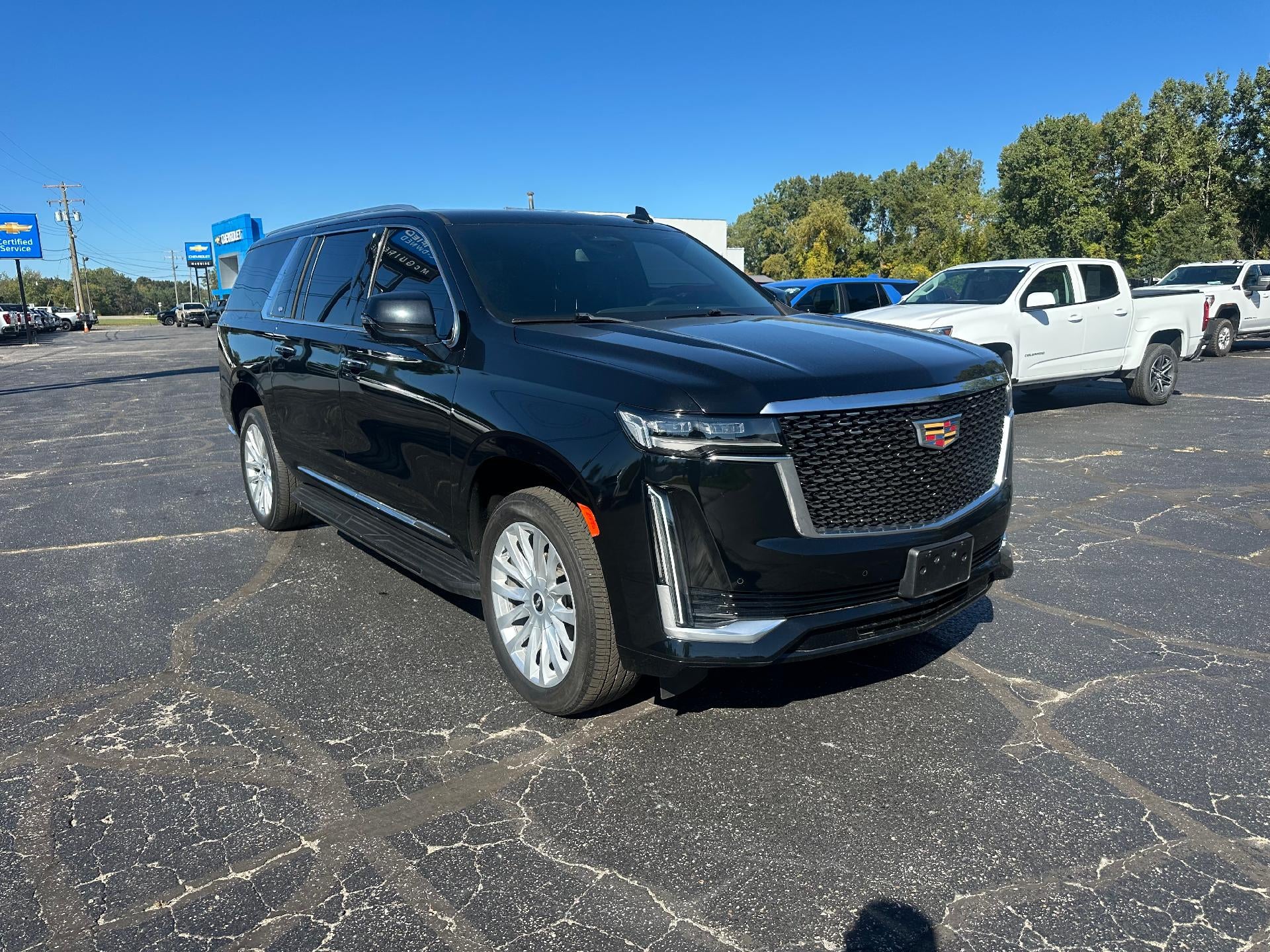 2024 Cadillac Escalade ESV Luxury