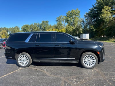 2024 Cadillac Escalade ESV Luxury