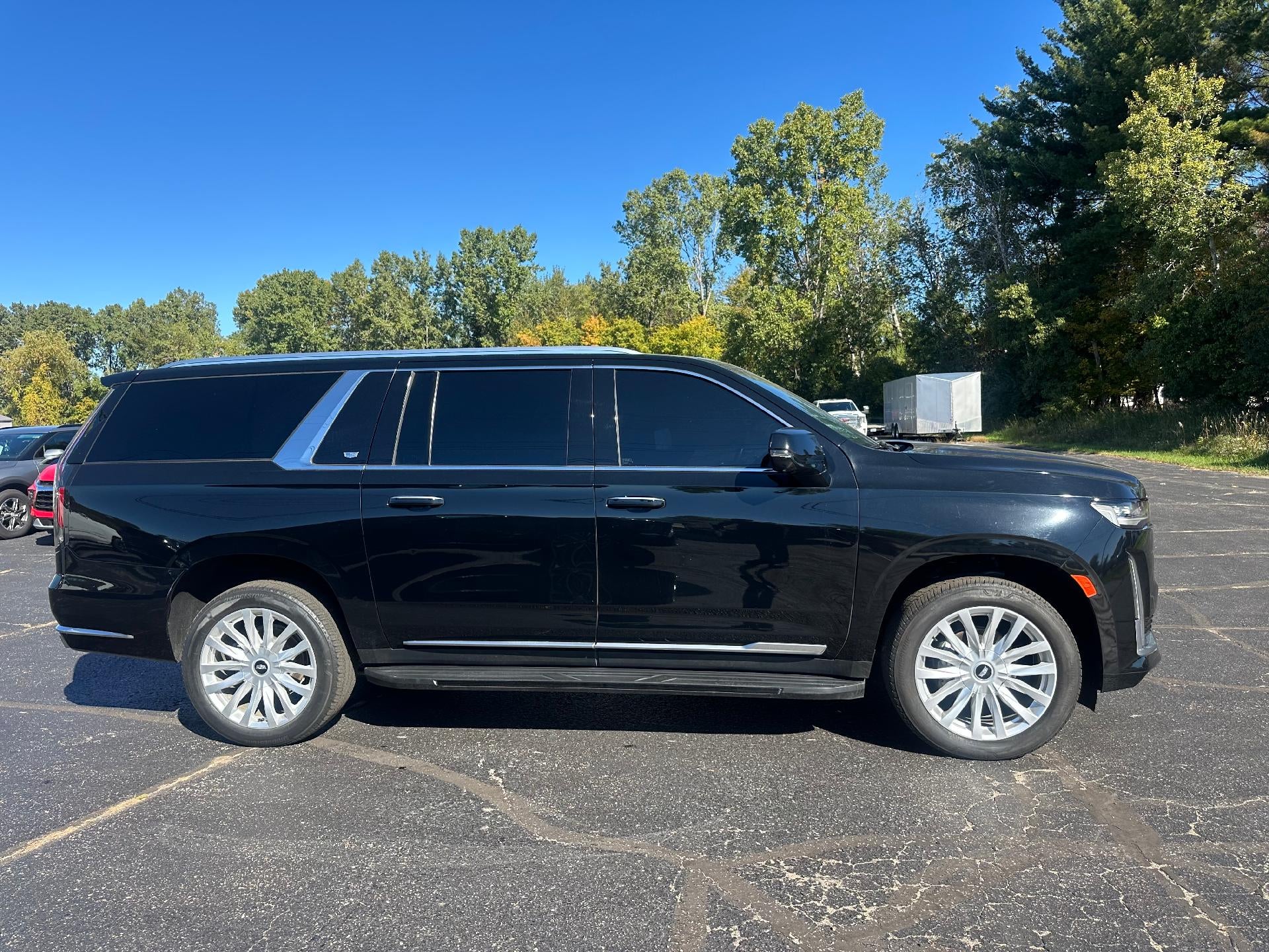 2024 Cadillac Escalade ESV Luxury