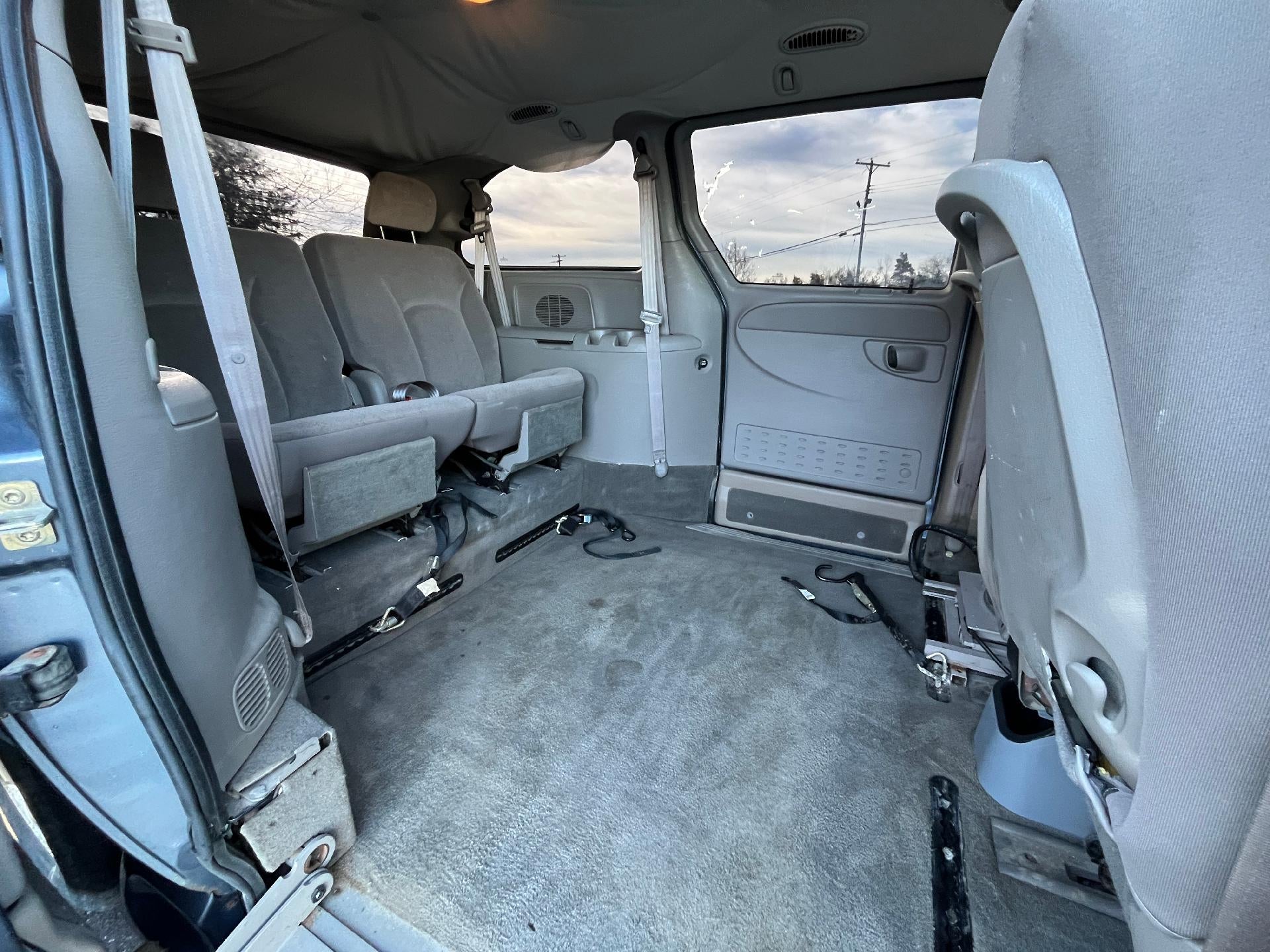 2002 Dodge Caravan Sport