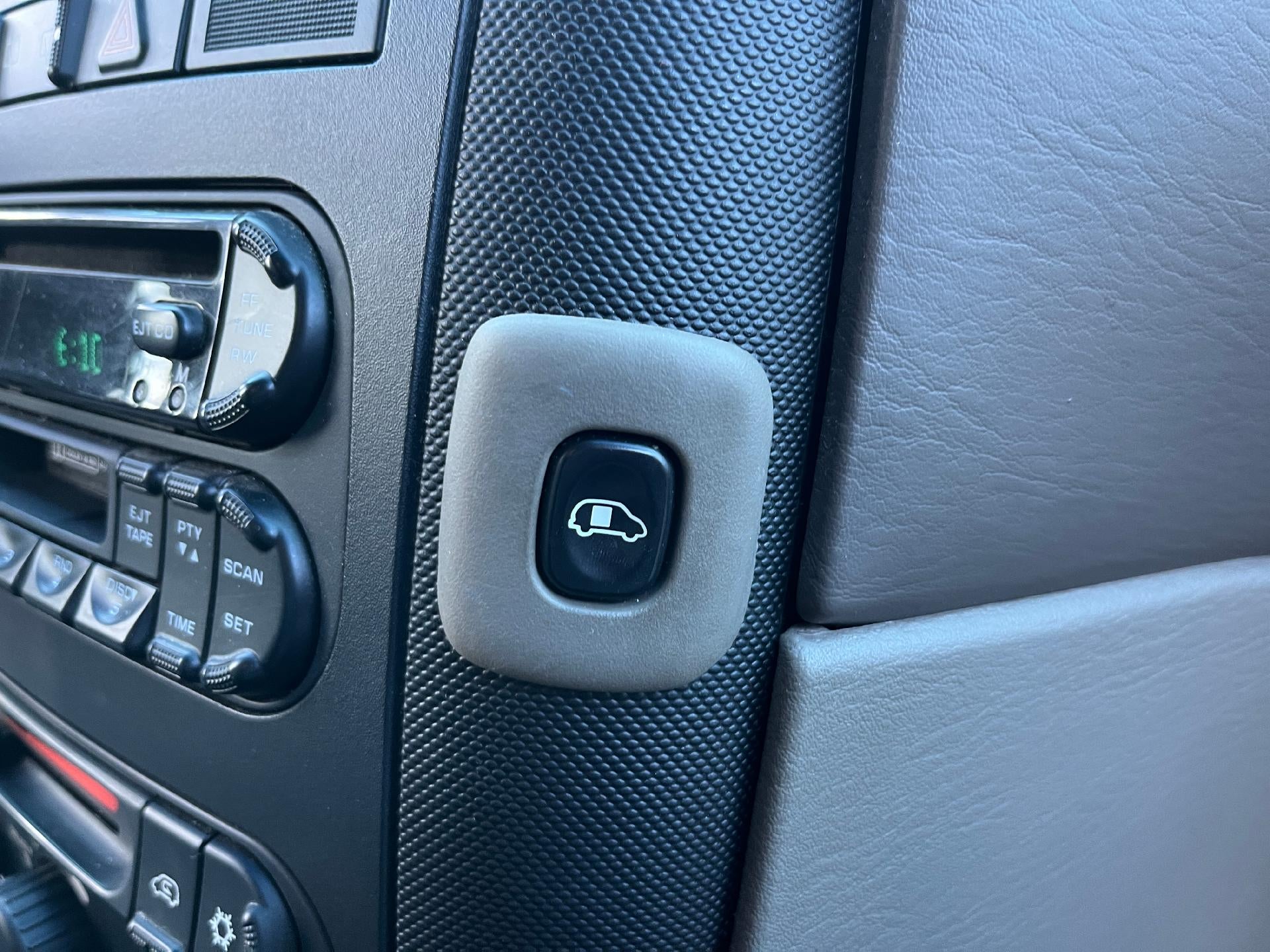 2002 Dodge Caravan Sport