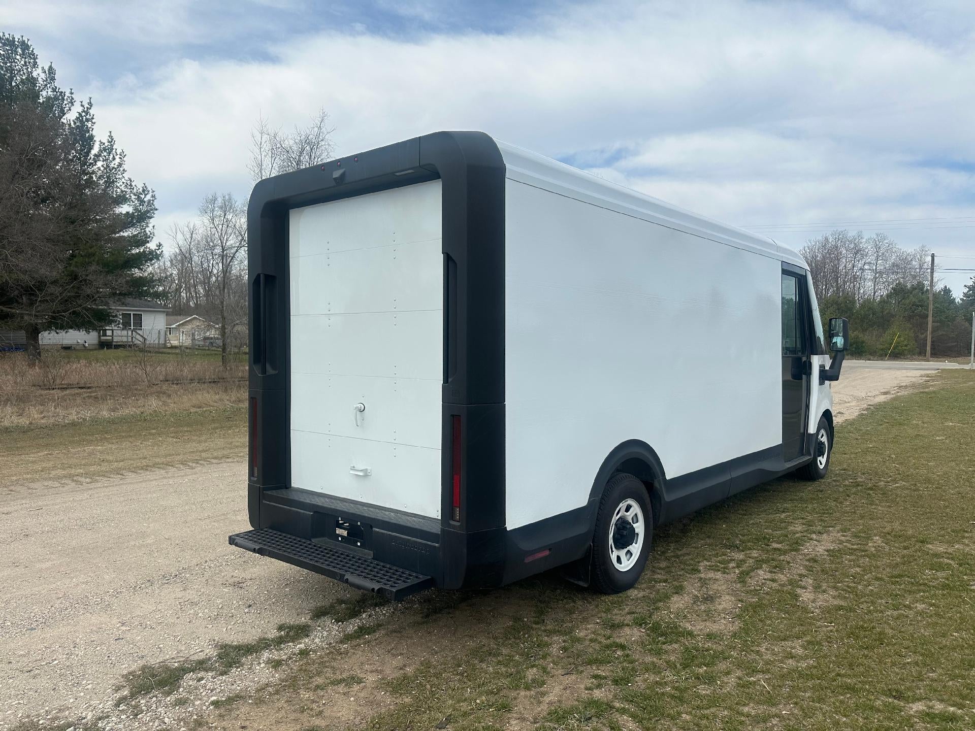 2024 BrightDrop Zevo 600 Base