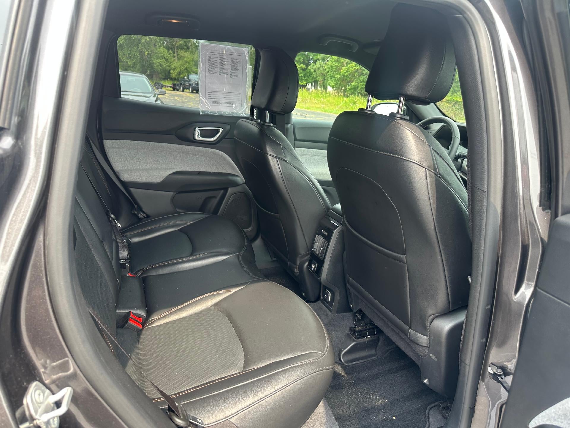 2023 Jeep Compass Latitude Lux FWD