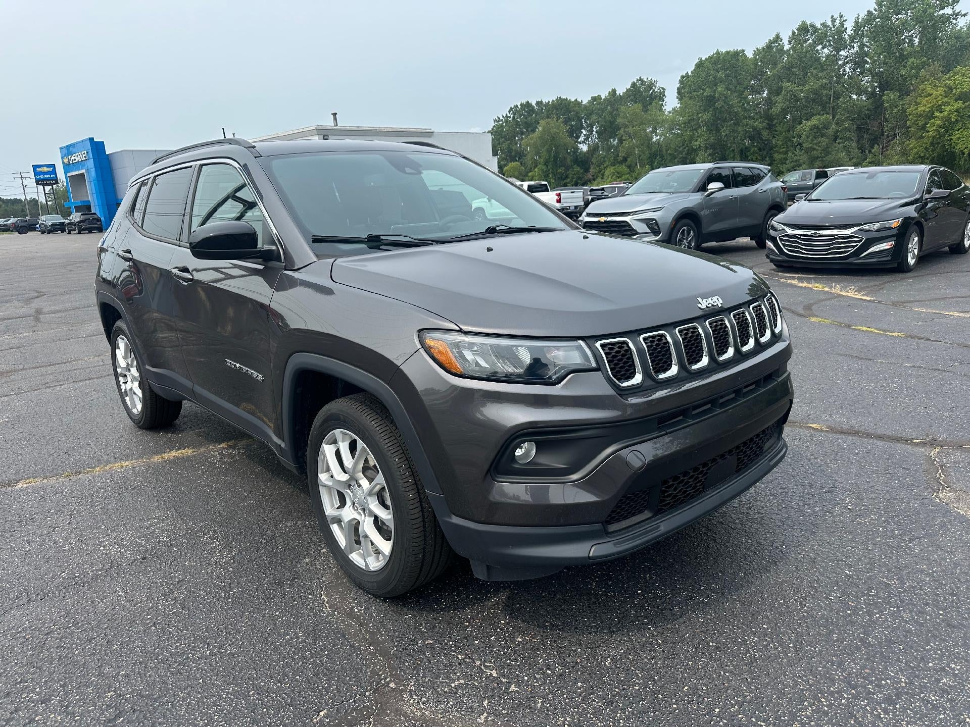 2023 Jeep Compass Latitude Lux FWD