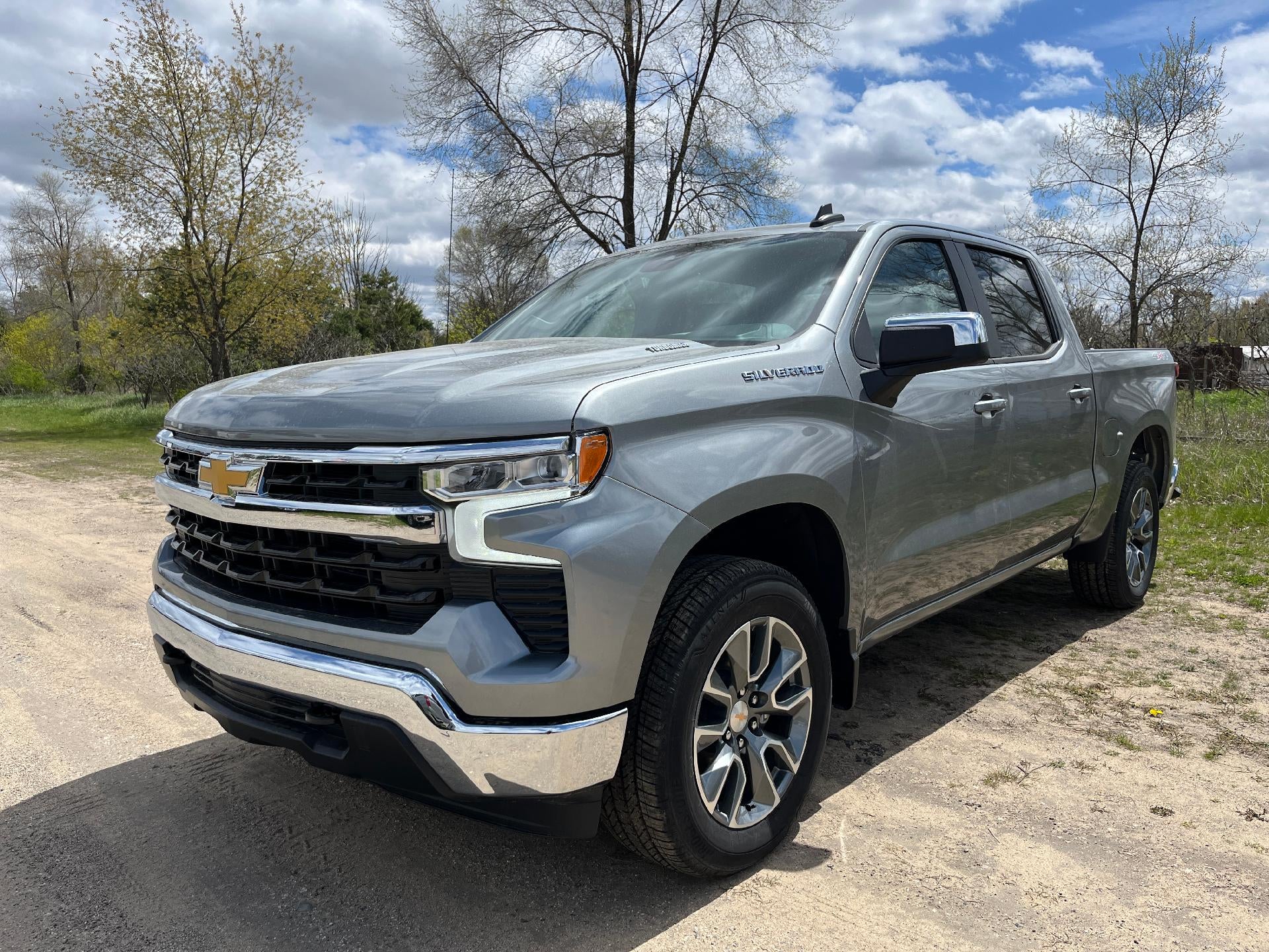 2025 Chevrolet Silverado 1500 LT (2FL)