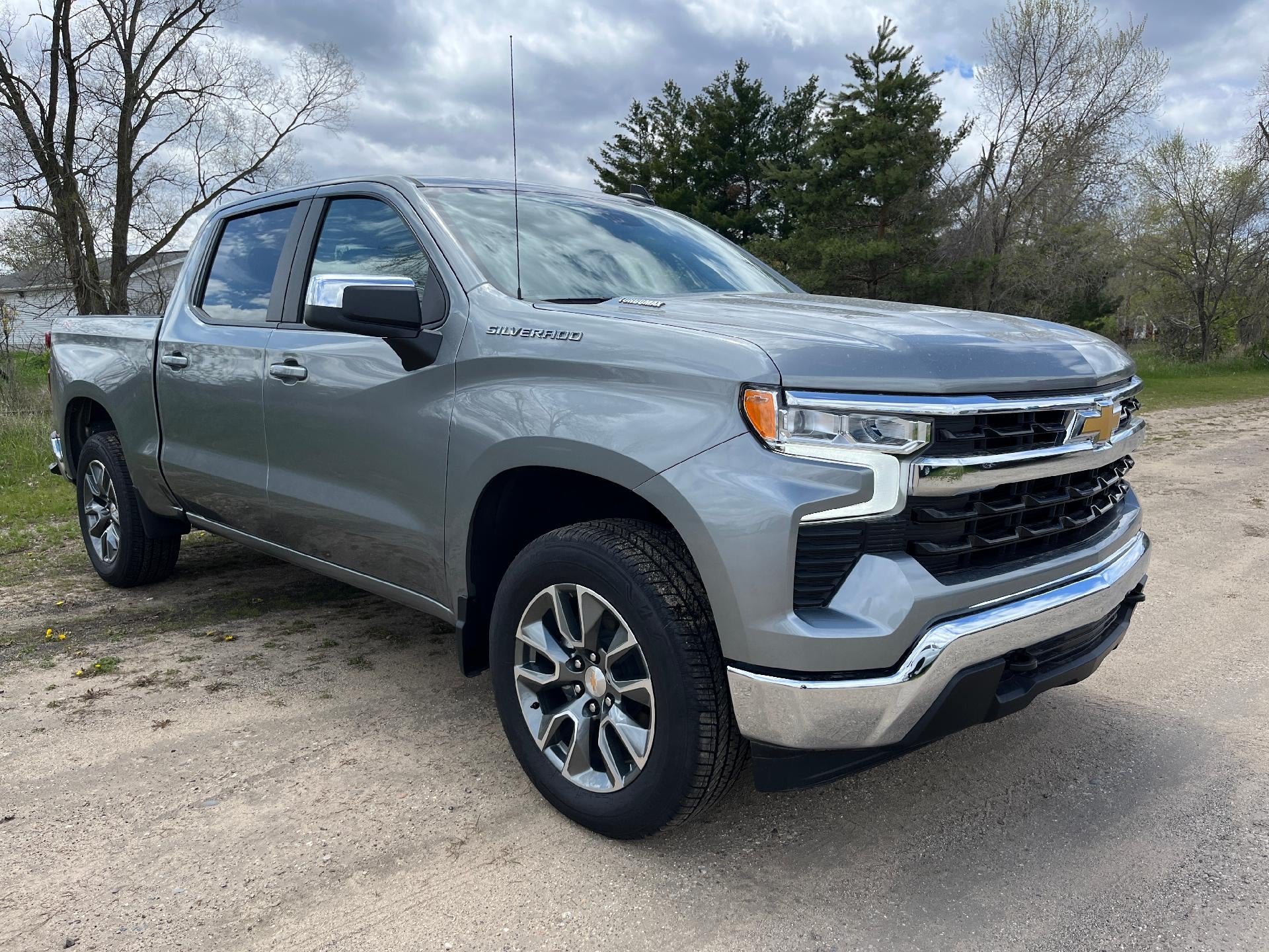 2025 Chevrolet Silverado 1500 LT (2FL)