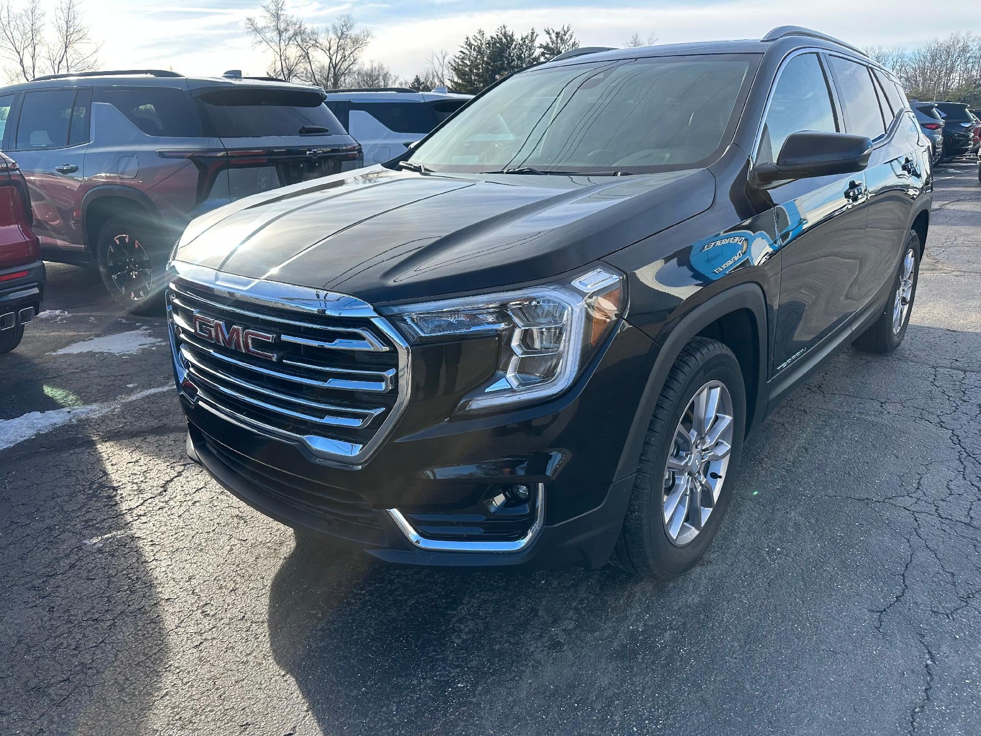 2024 GMC Terrain SLT