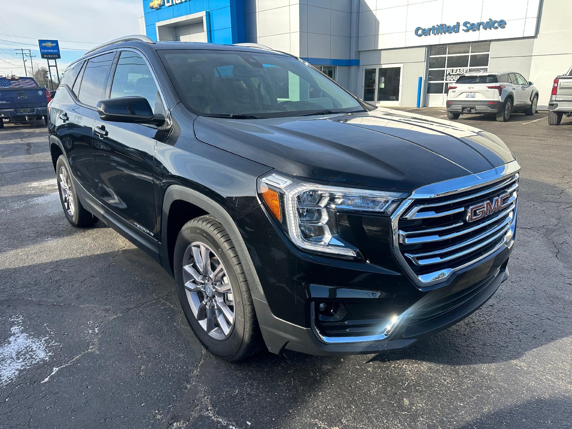 2024 GMC Terrain SLT