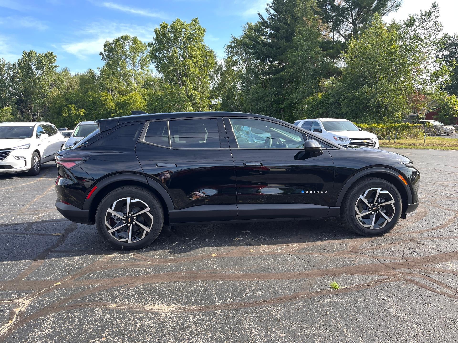 2025 Chevrolet Equinox EV LT