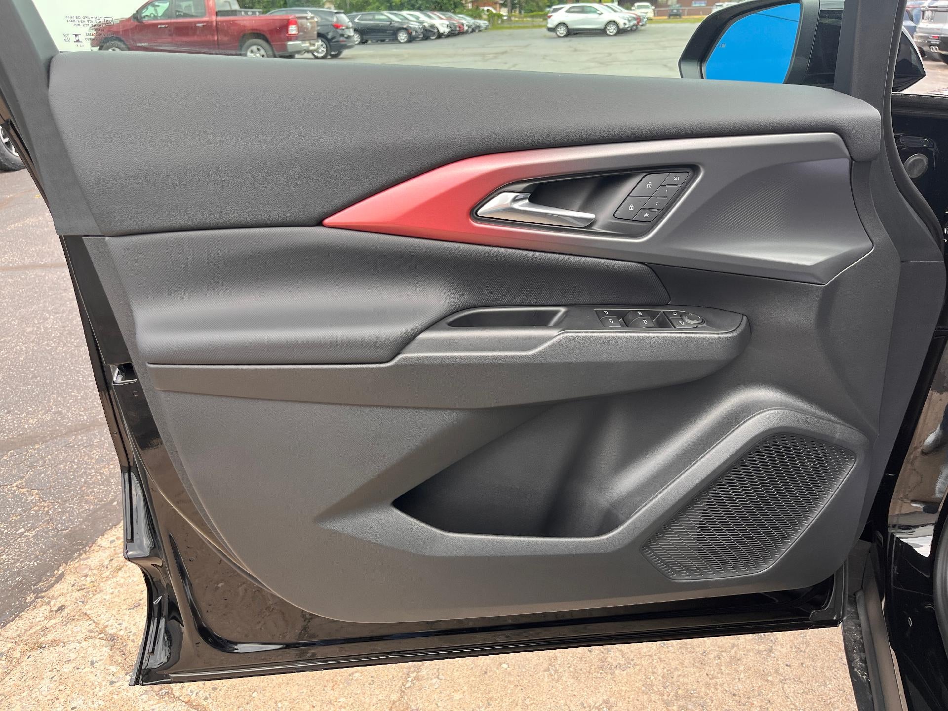 2025 Chevrolet Equinox EV RS