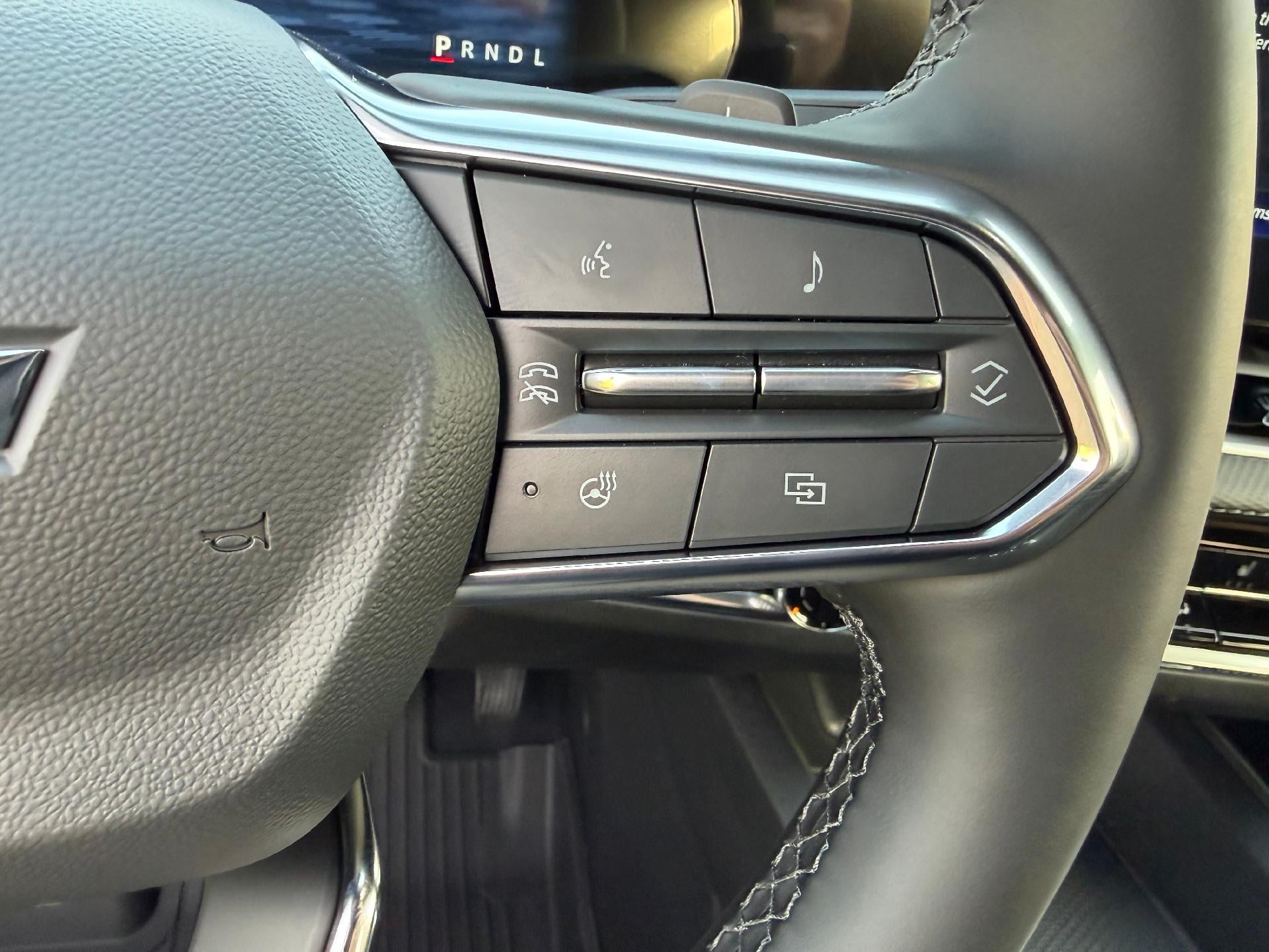 2027 Chevrolet Equinox LT - Photo 11