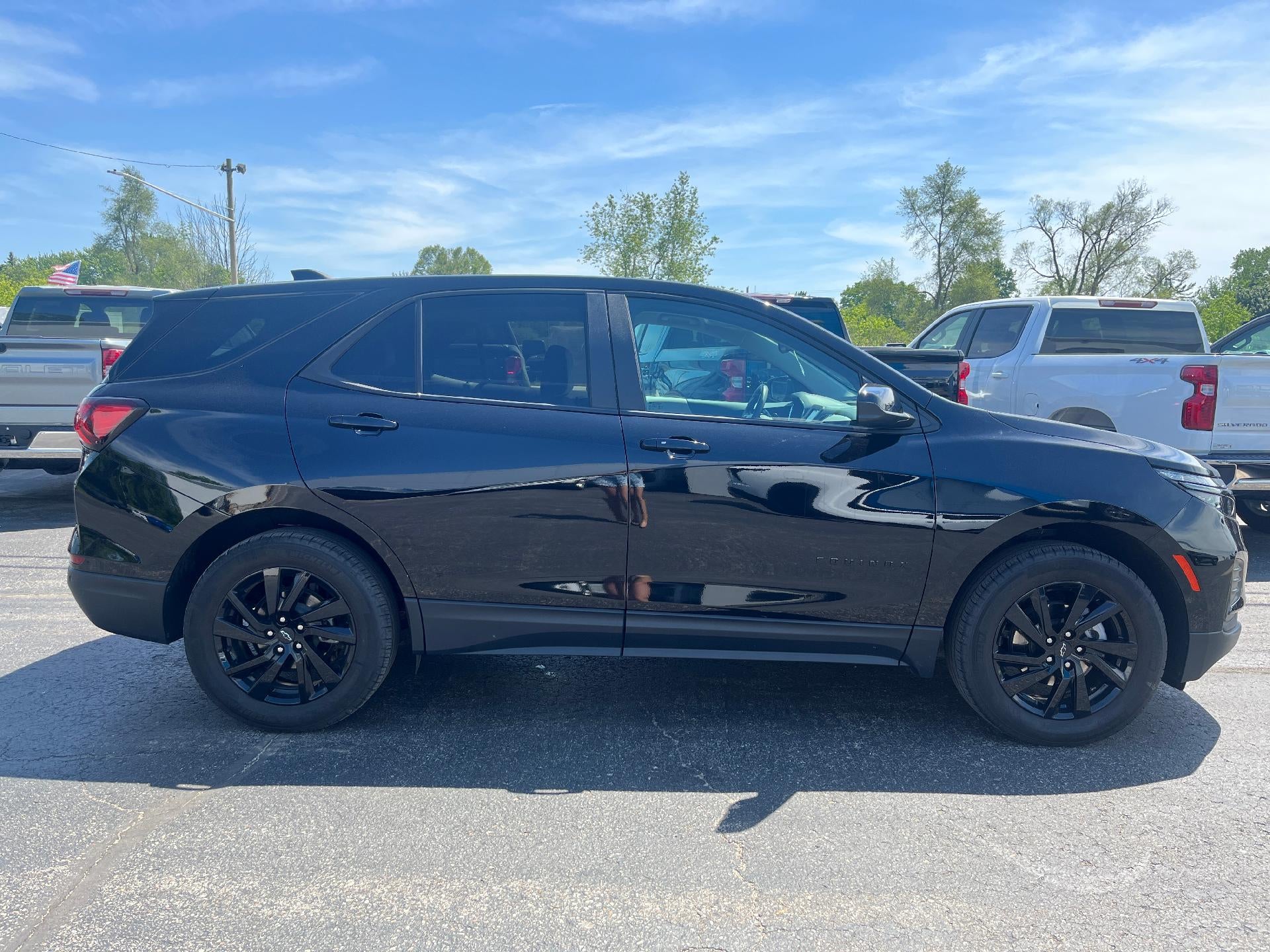 2024 Chevrolet Equinox LS