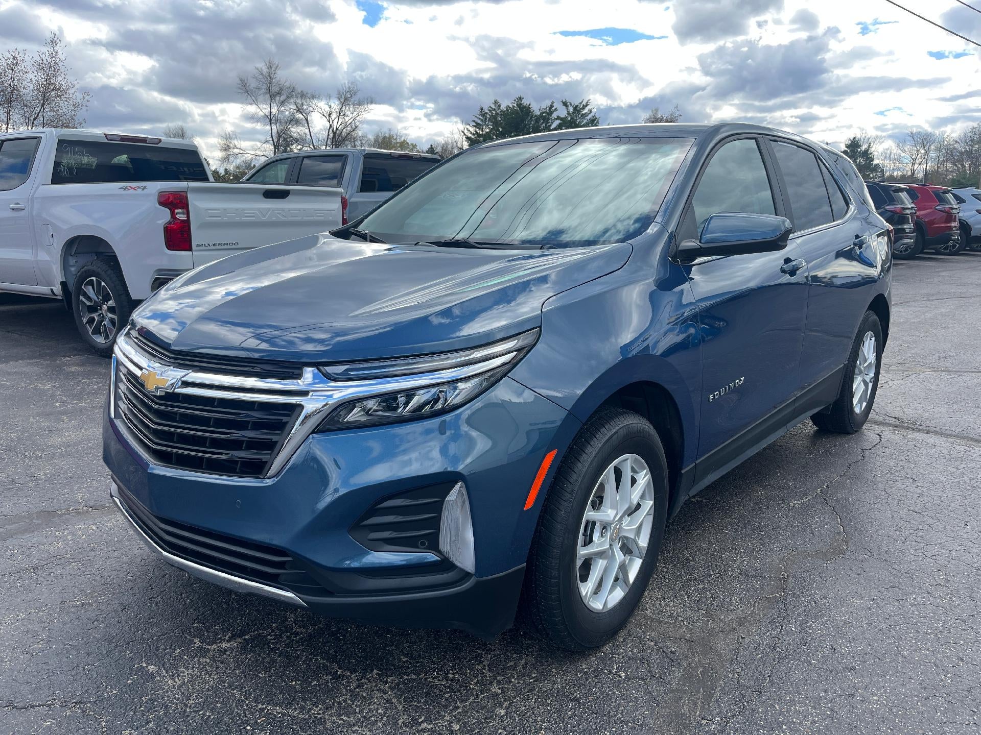 2024 Chevrolet Equinox LT