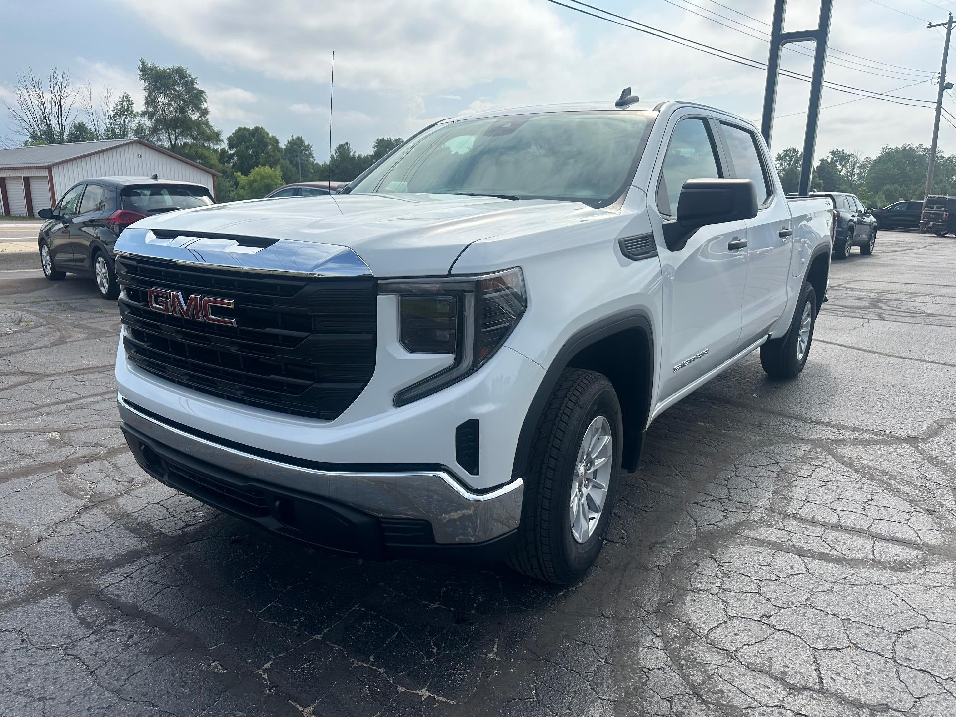 2024 GMC Sierra 1500 Pro