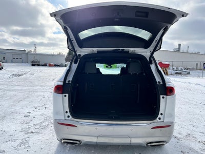 2022 Buick Enclave Essence